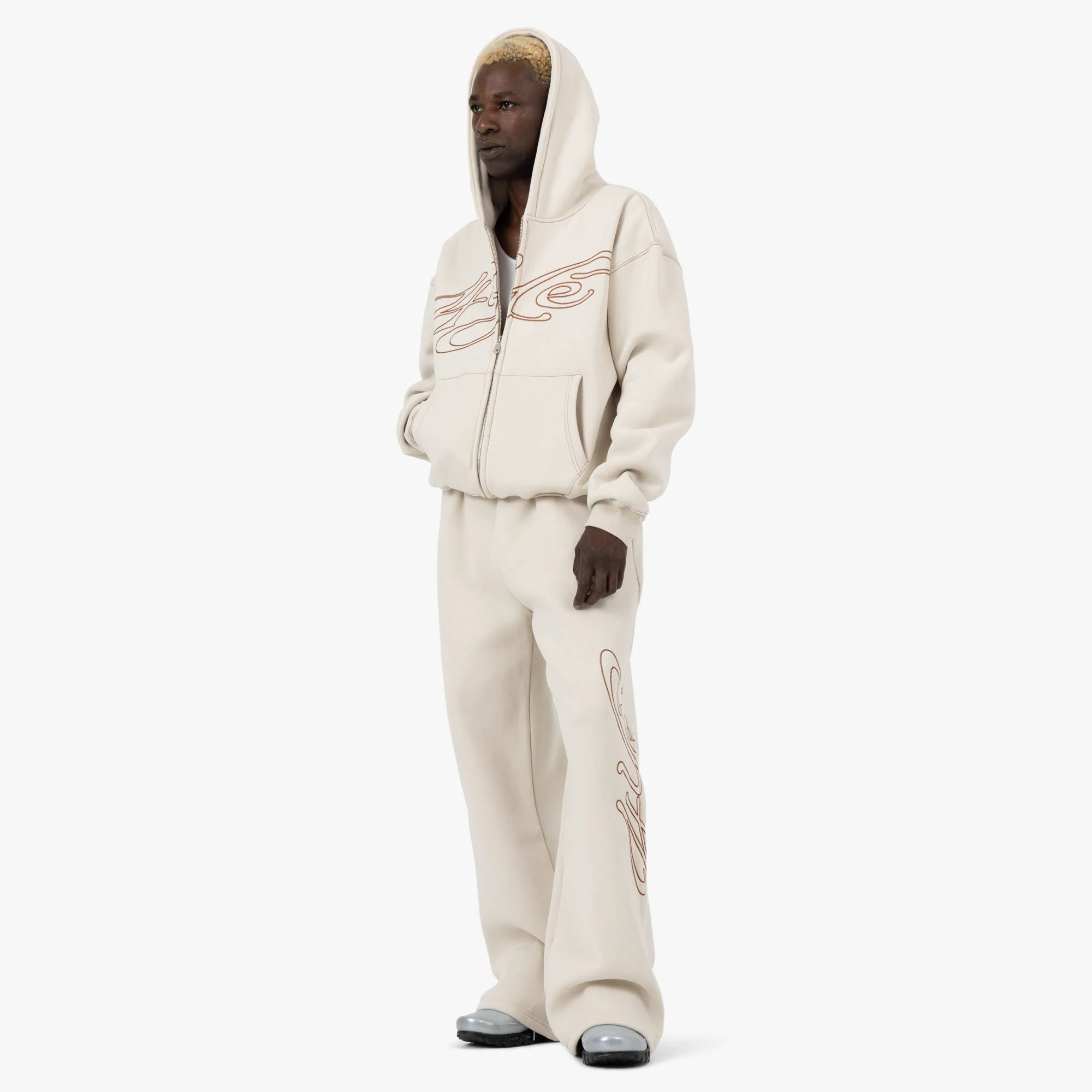 4YE Signature Wide Pant Bone / Brown - Image 6