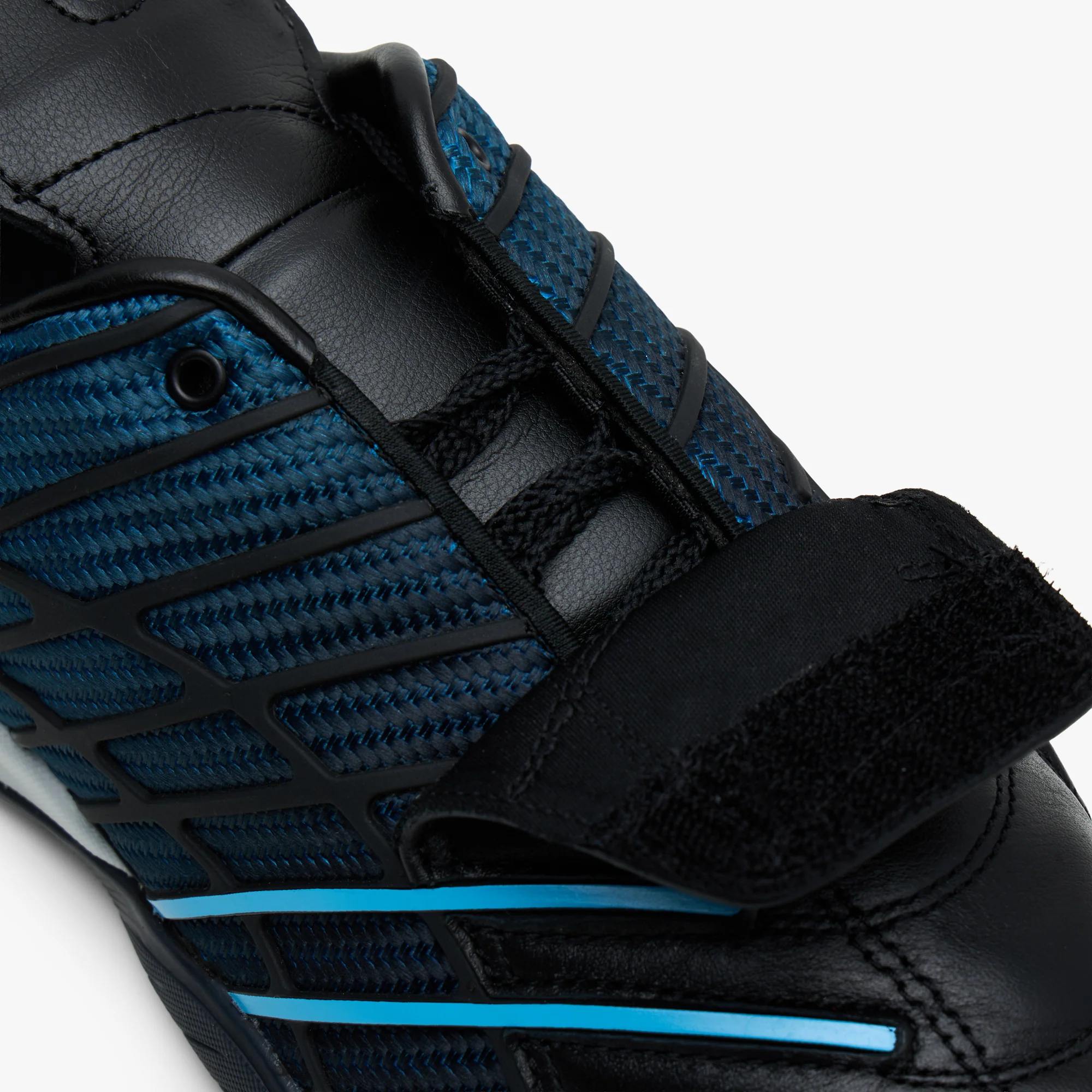 adidas F50 Sala Core Black / Blue Rush - Image 7