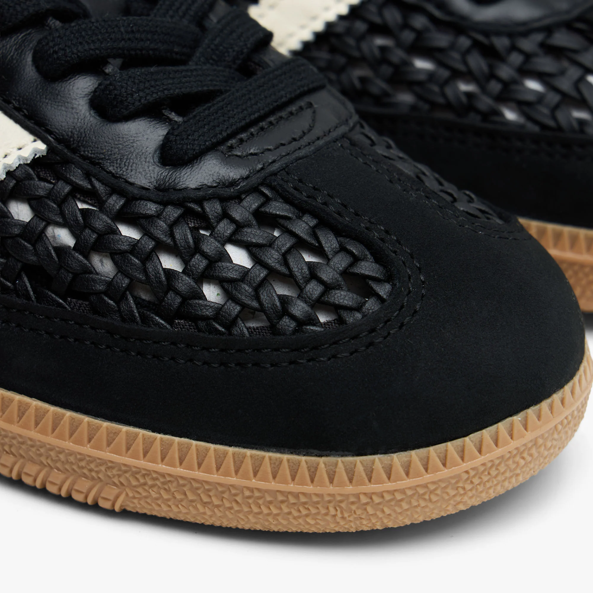 adidas Originals Women's Samba OG Core Black / Cream White - Image 6