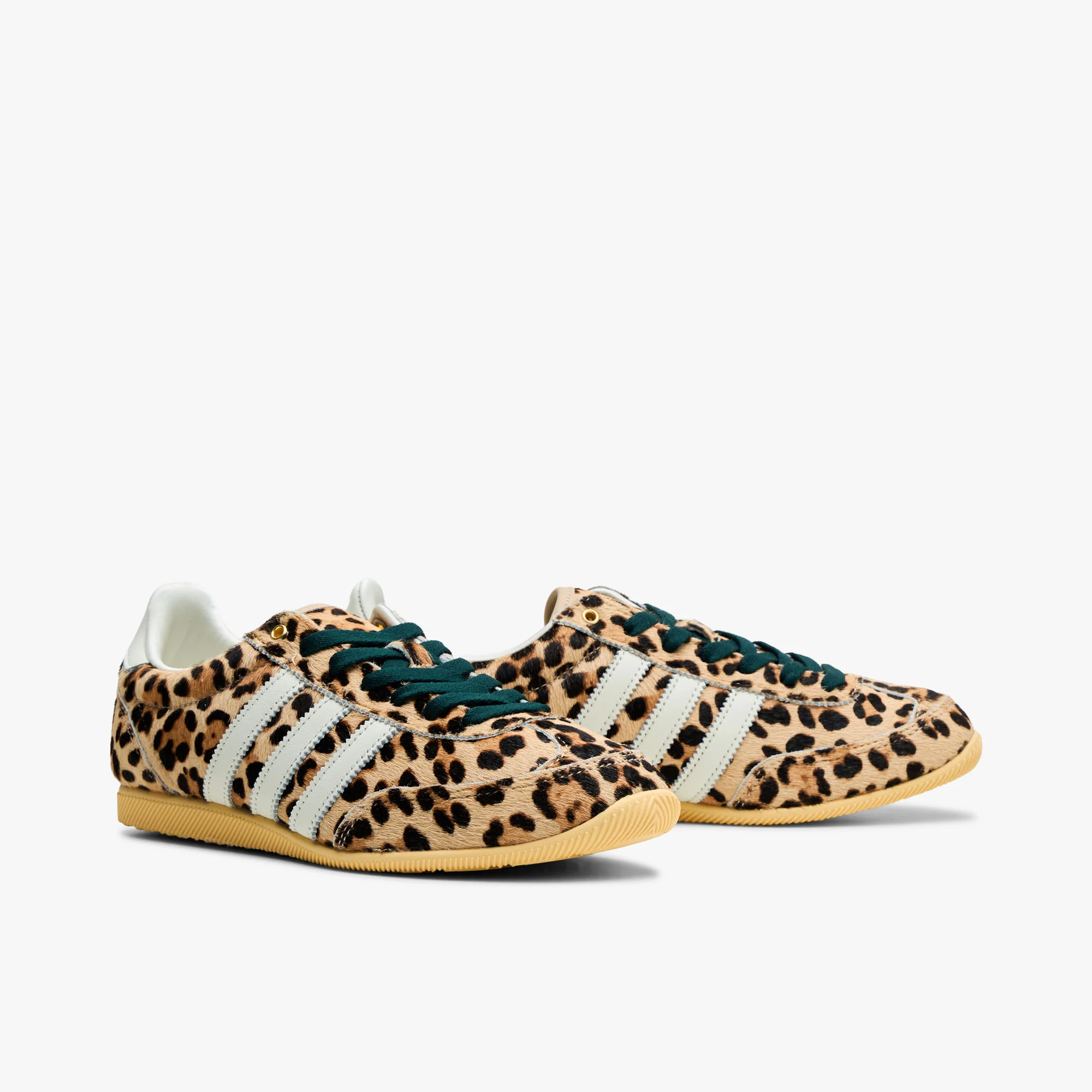 adidas Women's Japan Magic Beige / Ivory - Aurora Ivy - Image 3