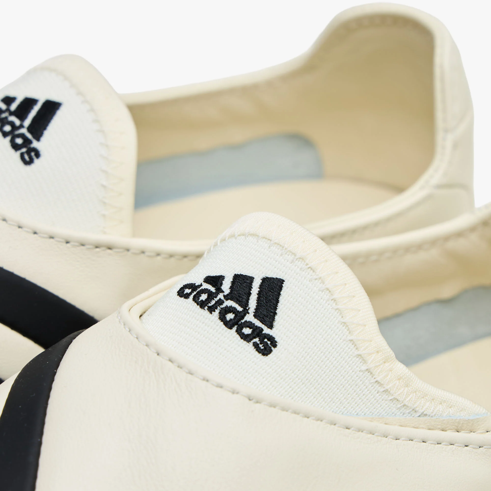 adidas x Pharrell Vario Flat Earther White / Black - White - Image 5