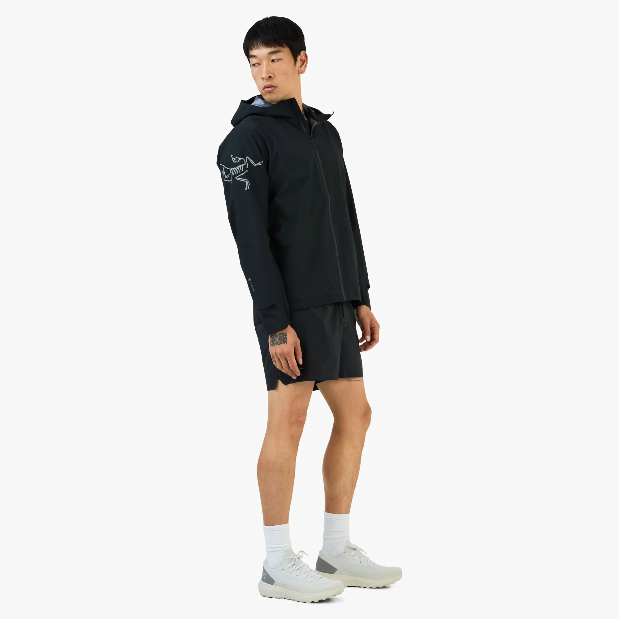 Arc'teryx Norvan Jacket / Black - Image 7