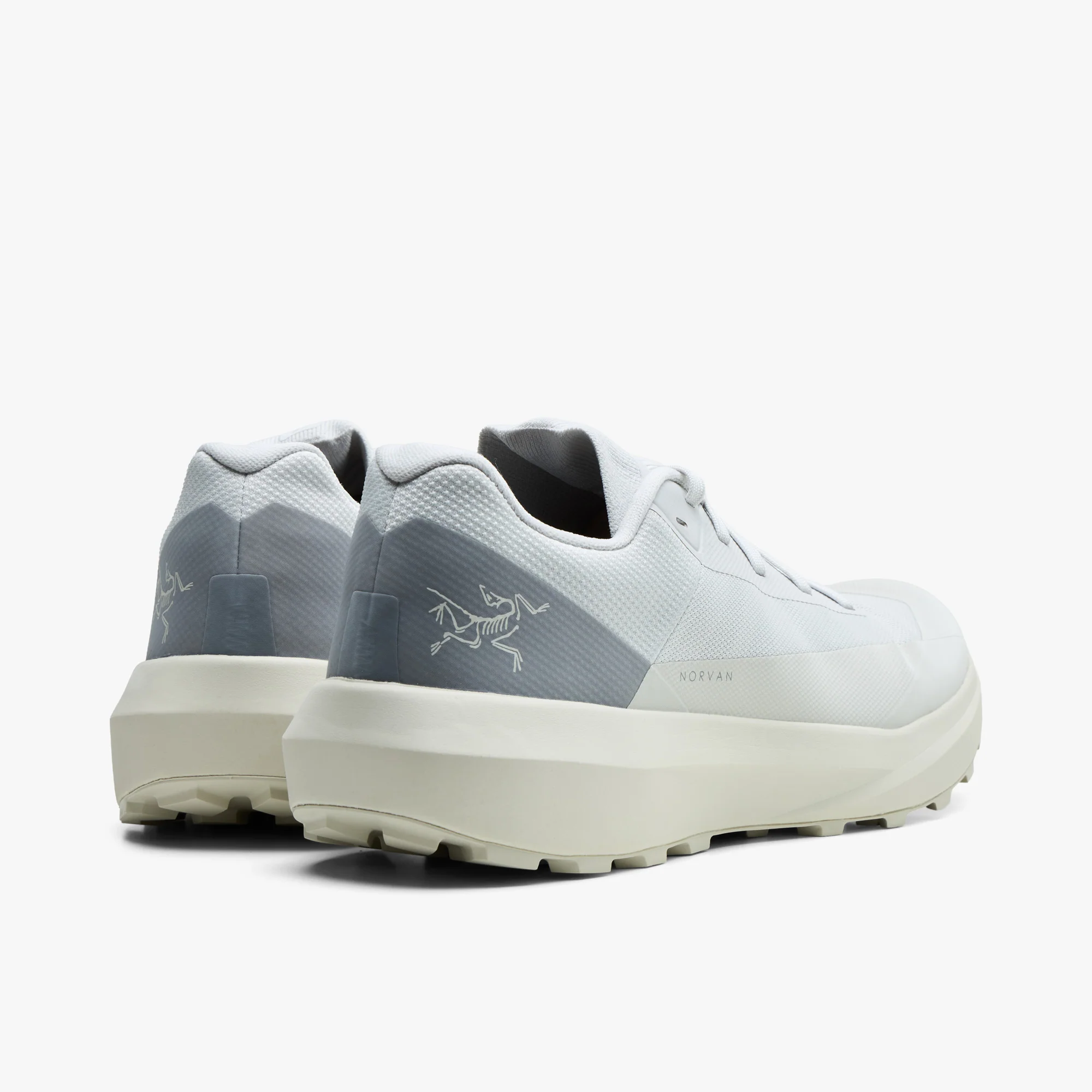 Arc'teryx Norvan LD 4 Atmos / Solitude - Image 3