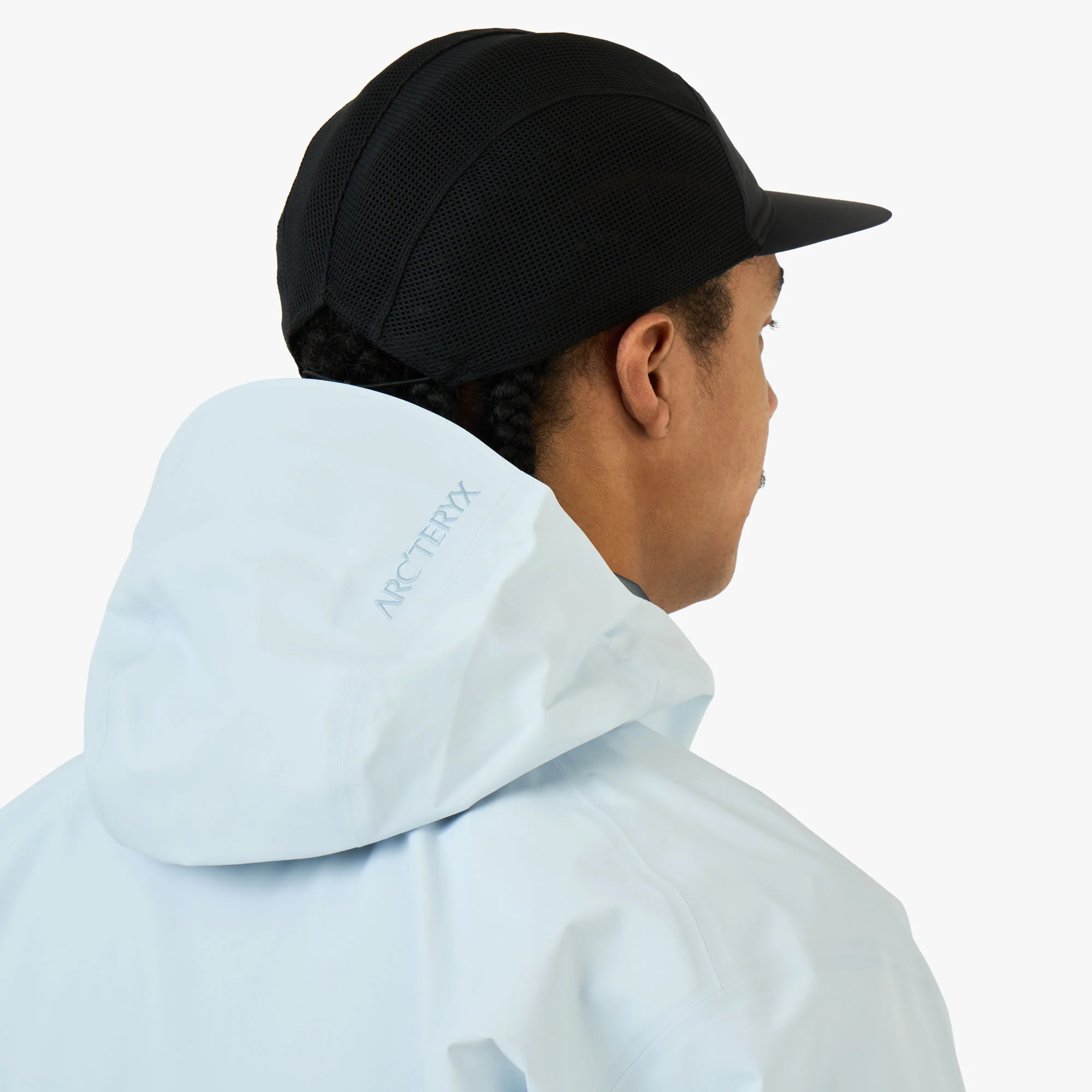 Arc'teryx Norvan Mesh 5 Panel Cap Black / Arctic Silk - Image 3