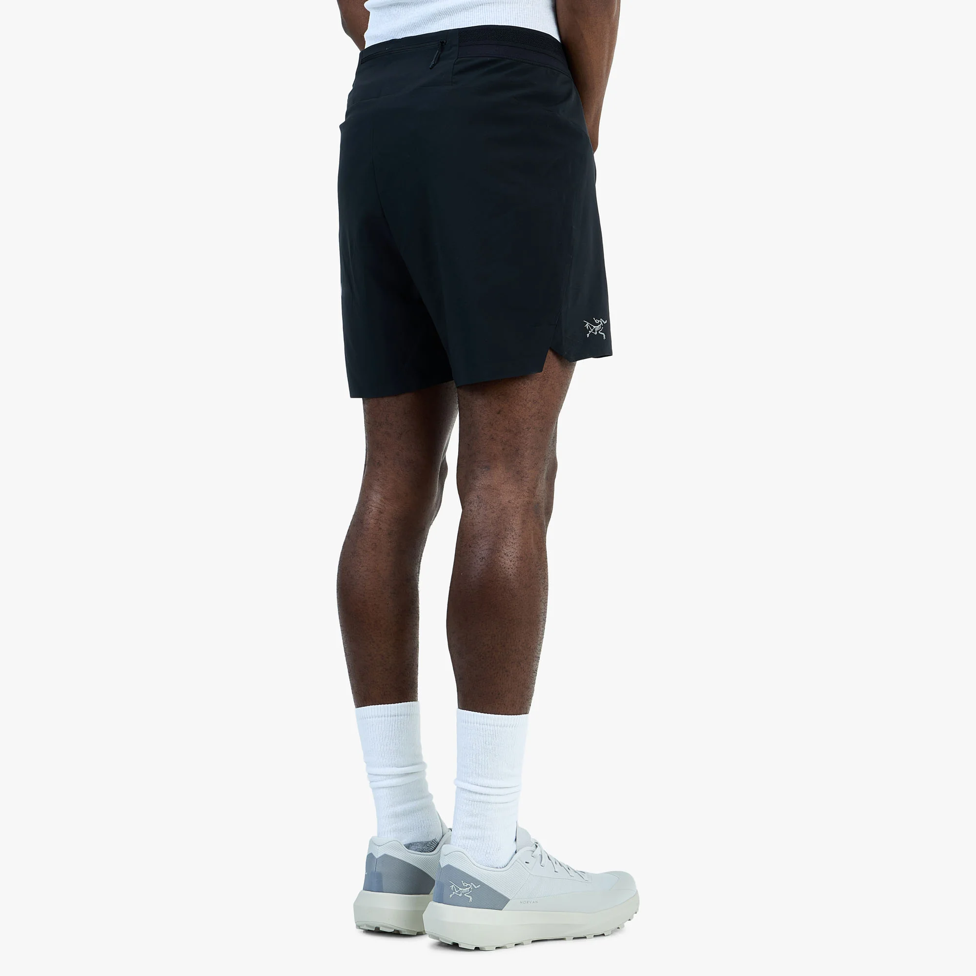 Arc'teryx Norvan Short 5' / Black - Image 3