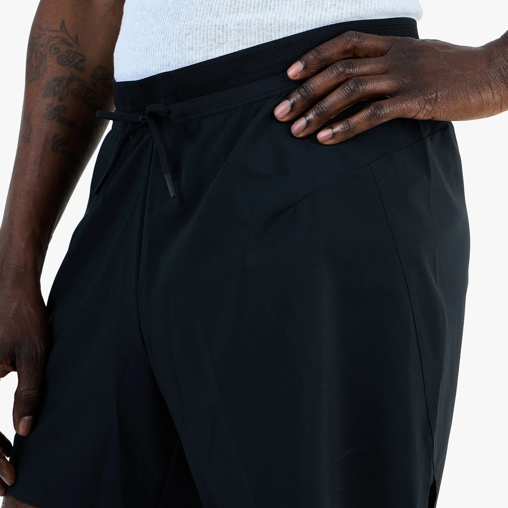 Arc'teryx Norvan Short 5' / Black - Image 4