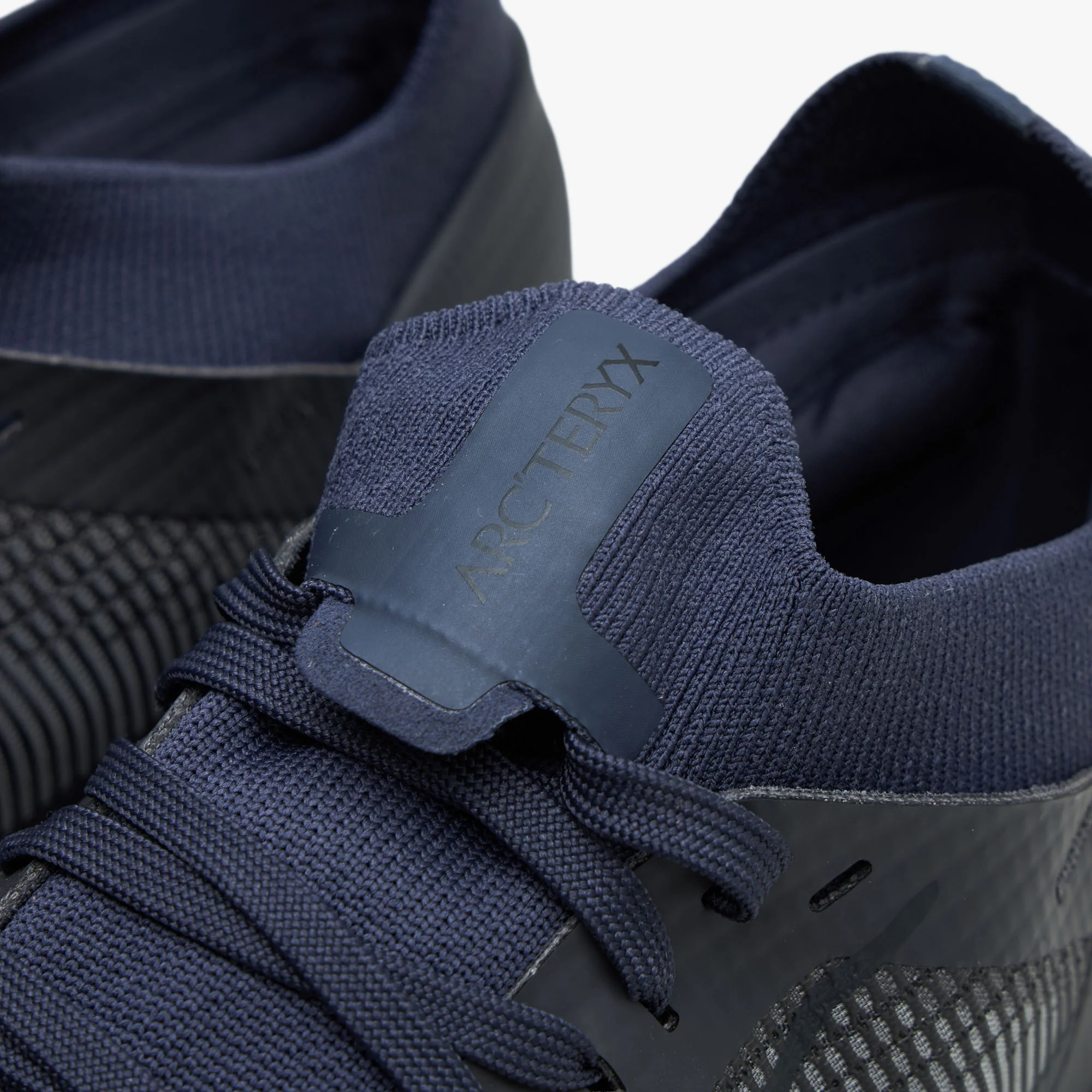 Arc'teryx Sylan Pro 2 Graphite / Graphite - Image 7