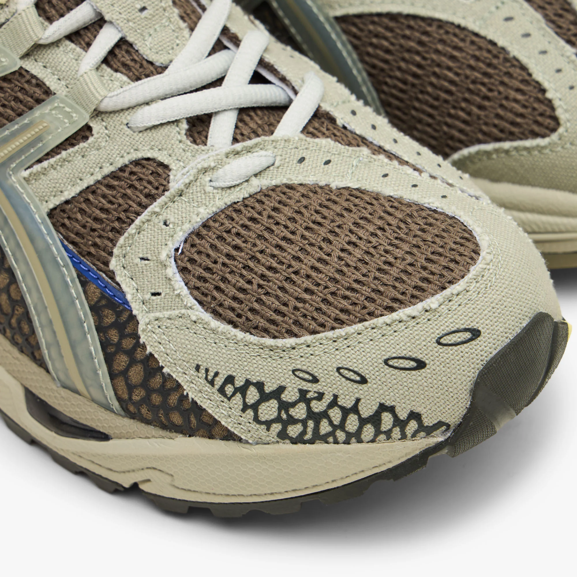 ASICS x Eighteen East GEL-Nimbus 10.1 Canteen / Abbey Stone - Image 6
