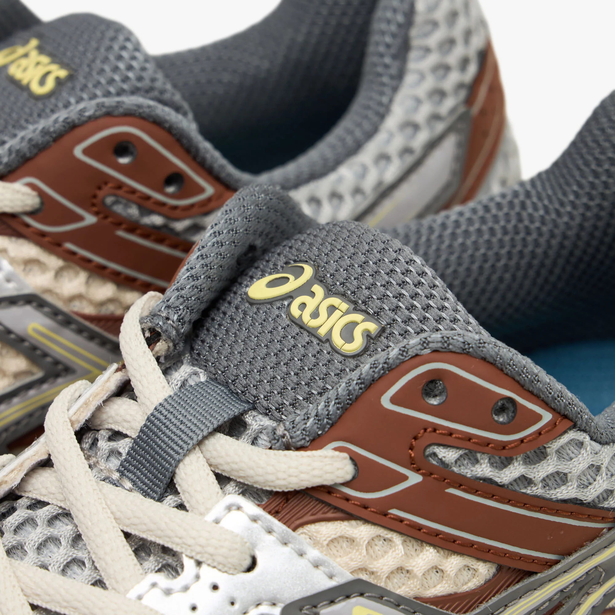 ASICS x EMMI Gel-Cumulus 16 Beige / Grey - Image 7