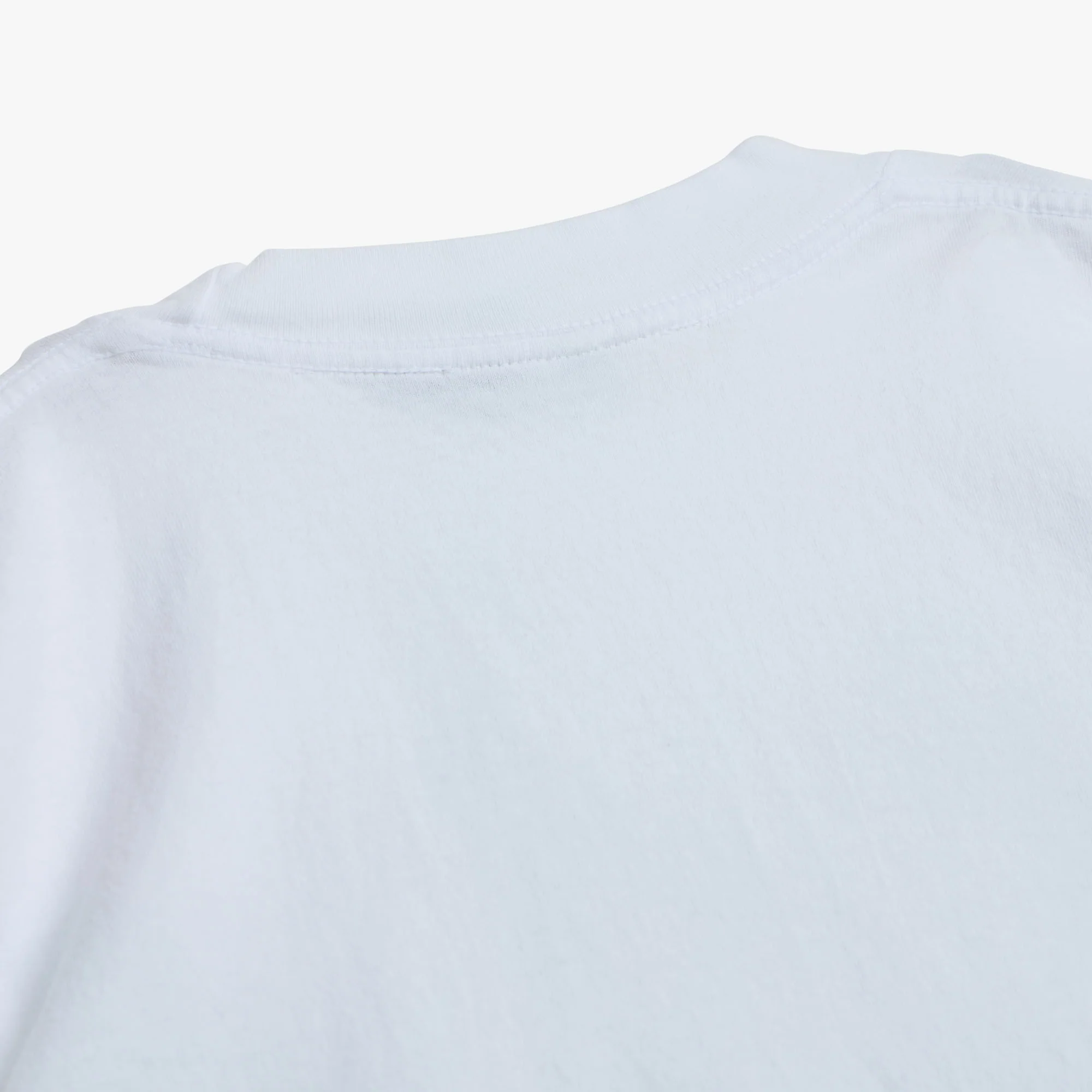 b.Eautiful Flip T-Shirt White - Image 10