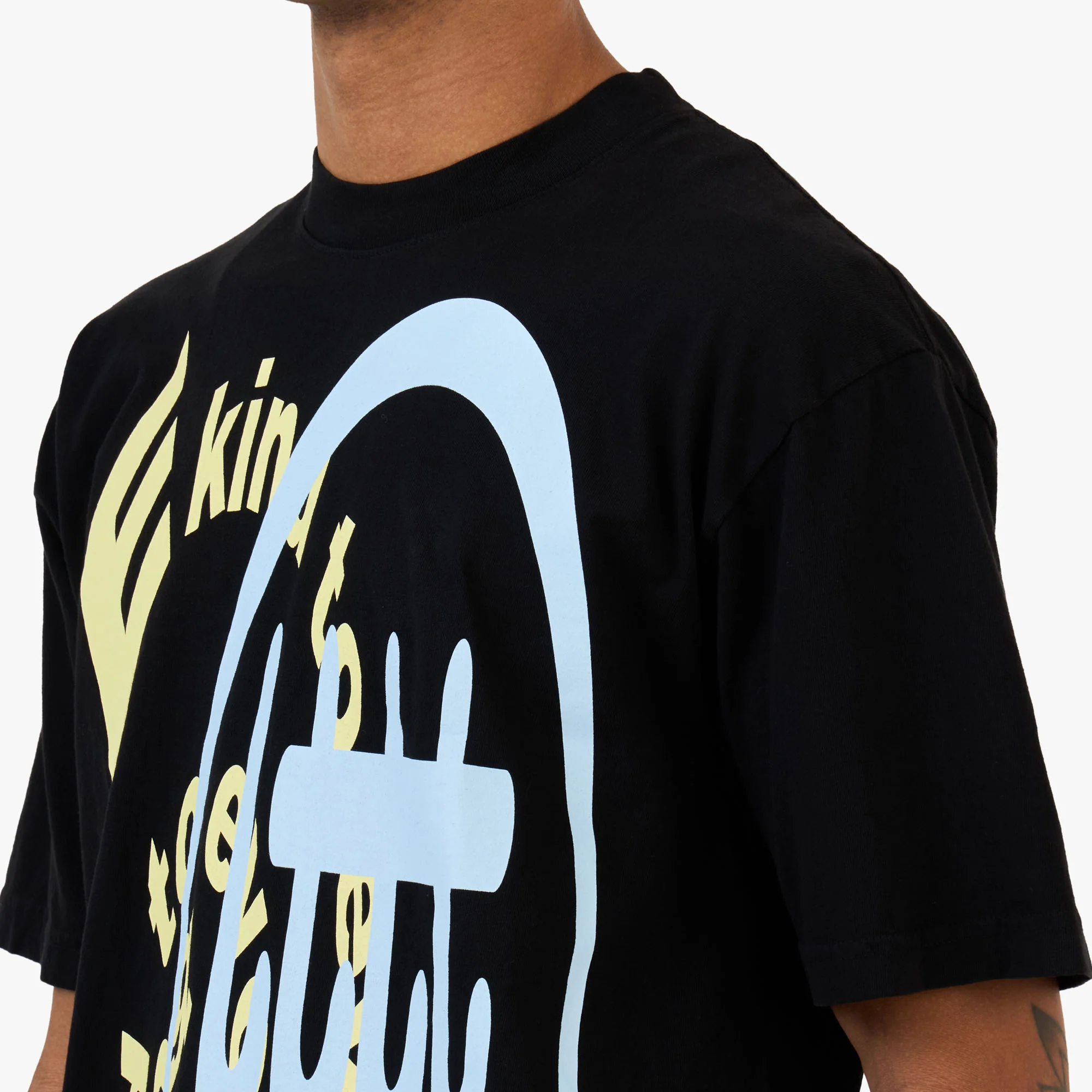 b.Eautiful x LTTT Logos T-Shirt Black - Image 4