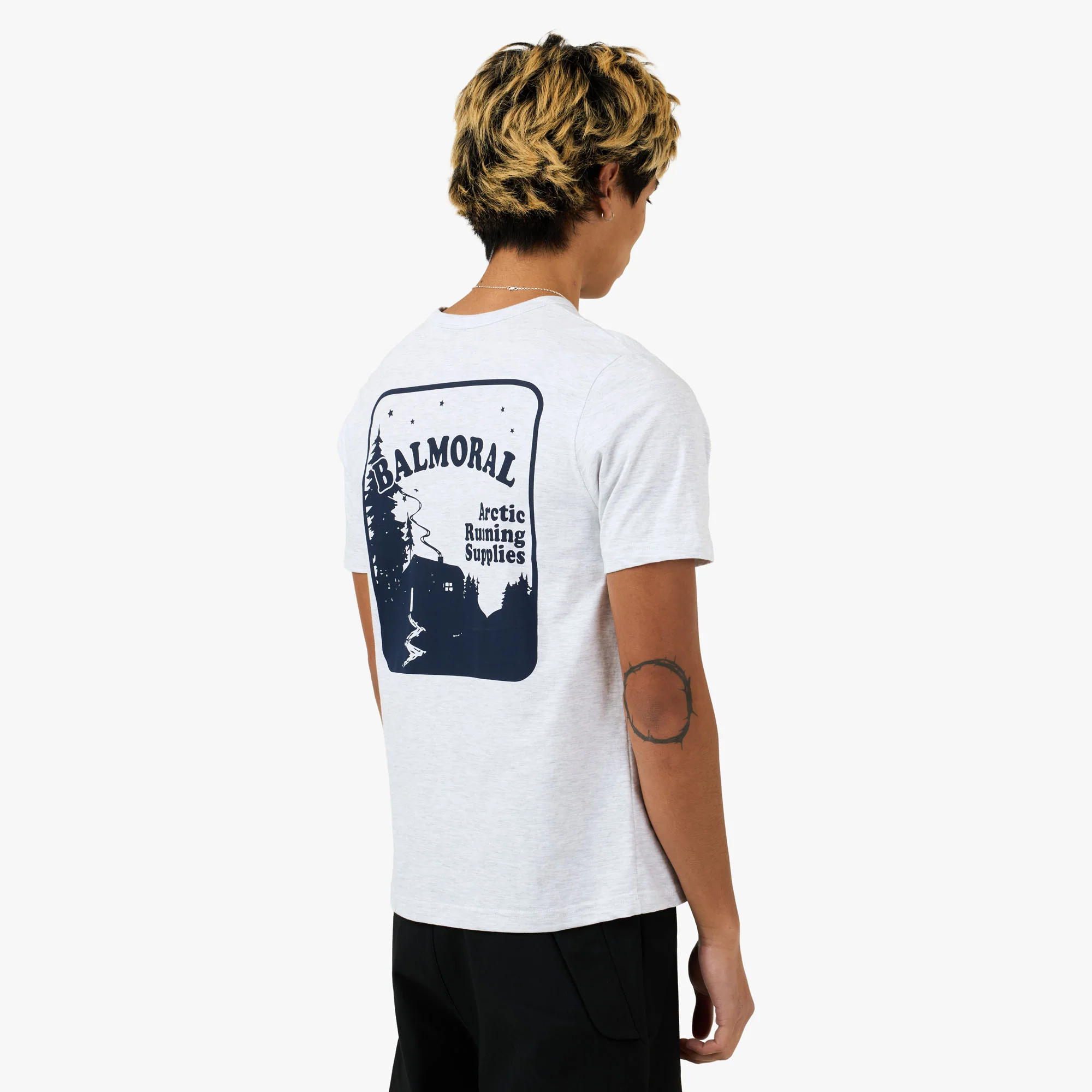 Balmoral Cabin T-Shirt Ash Grey / Navy