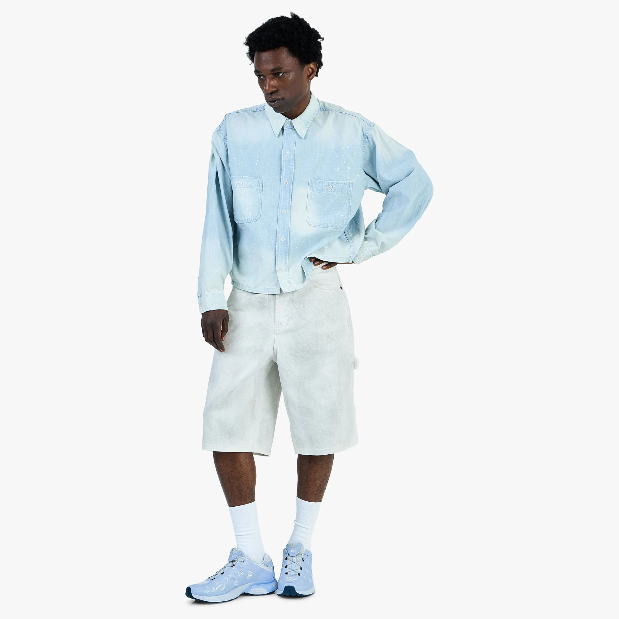 BEAMS Damage Chambray Shirt / Fade Blue - Image 6