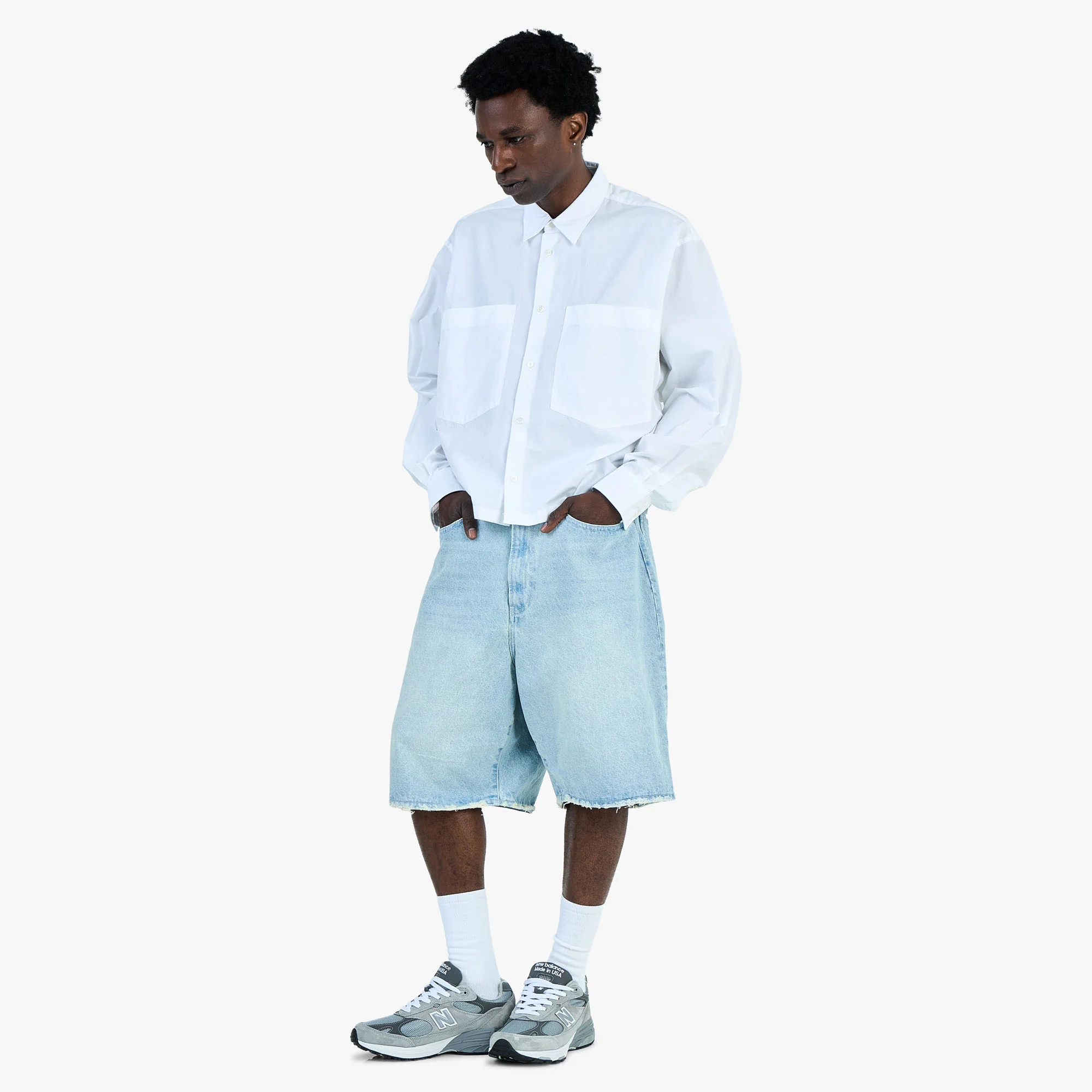 BEAMS Damage Denim Shorts / Ice Wash - Image 6