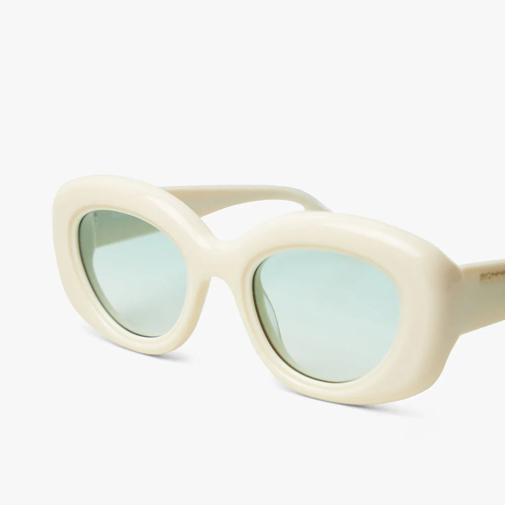 Bonnie Clyde Portal Sunglasses Off White / Green - Image 4