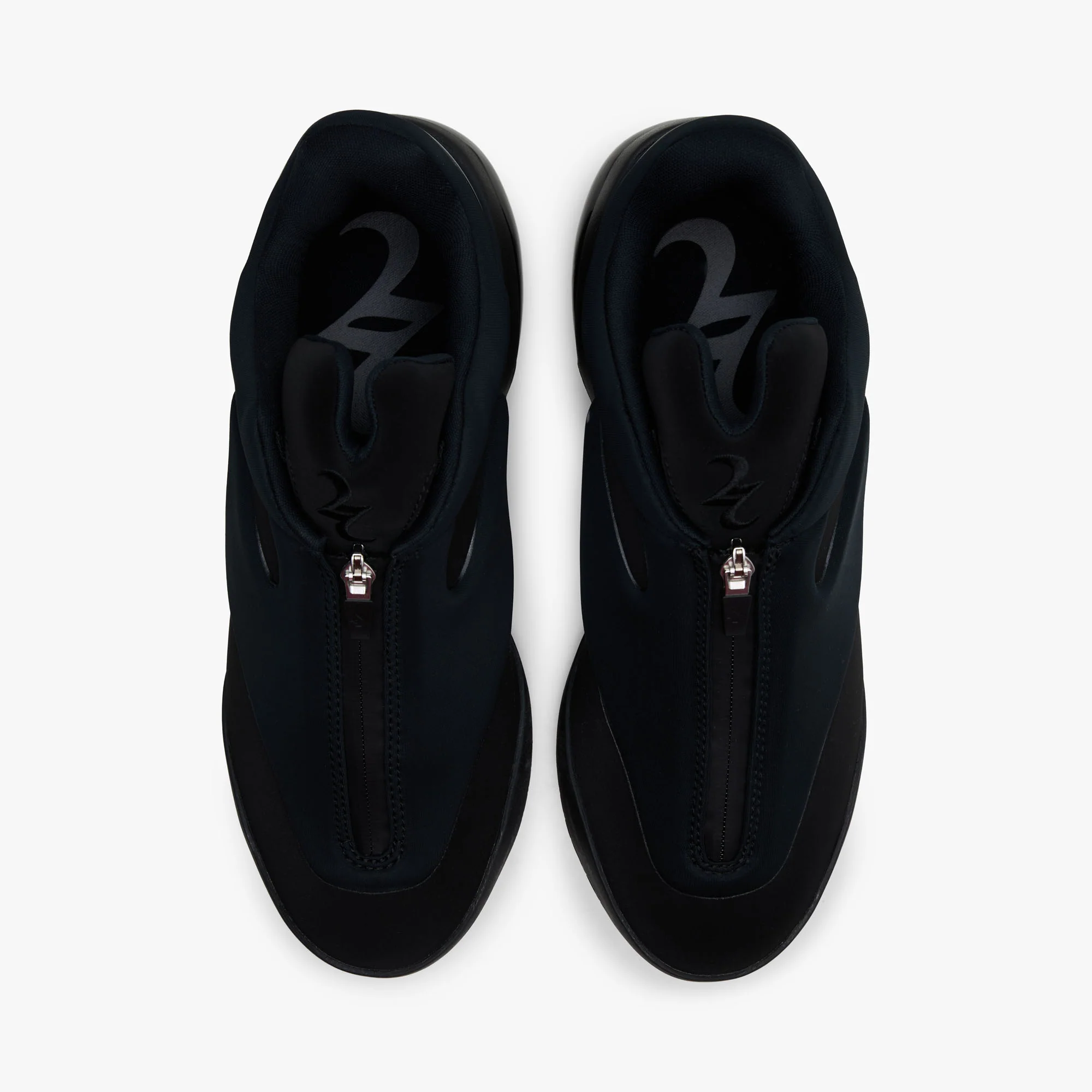Converse Shai 001 Charm Black - Image 4