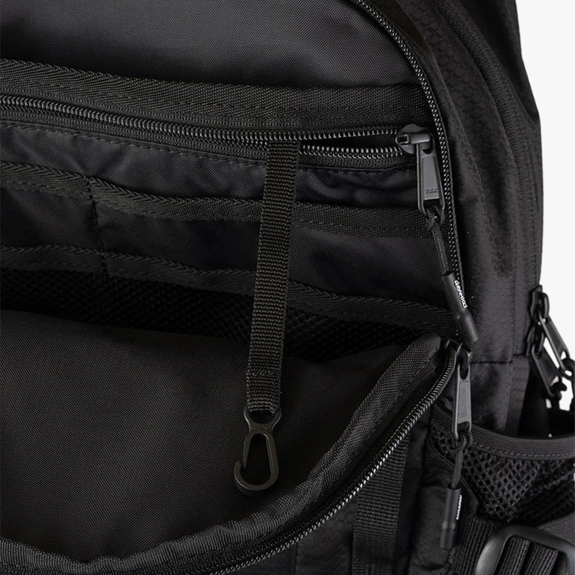 Gramicci Day Pack 25L / Black - Image 3