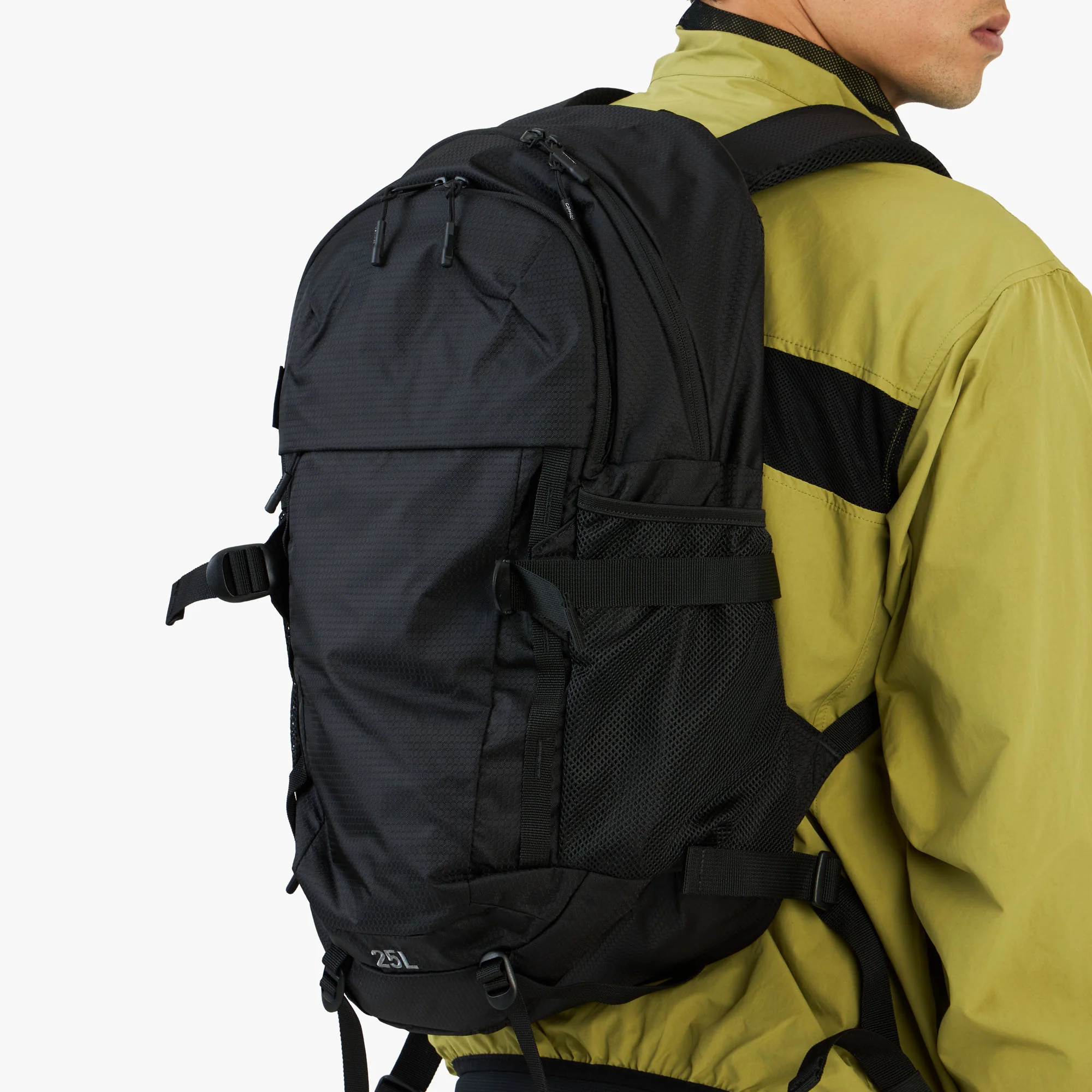 Gramicci Day Pack 25L / Black - Image 5