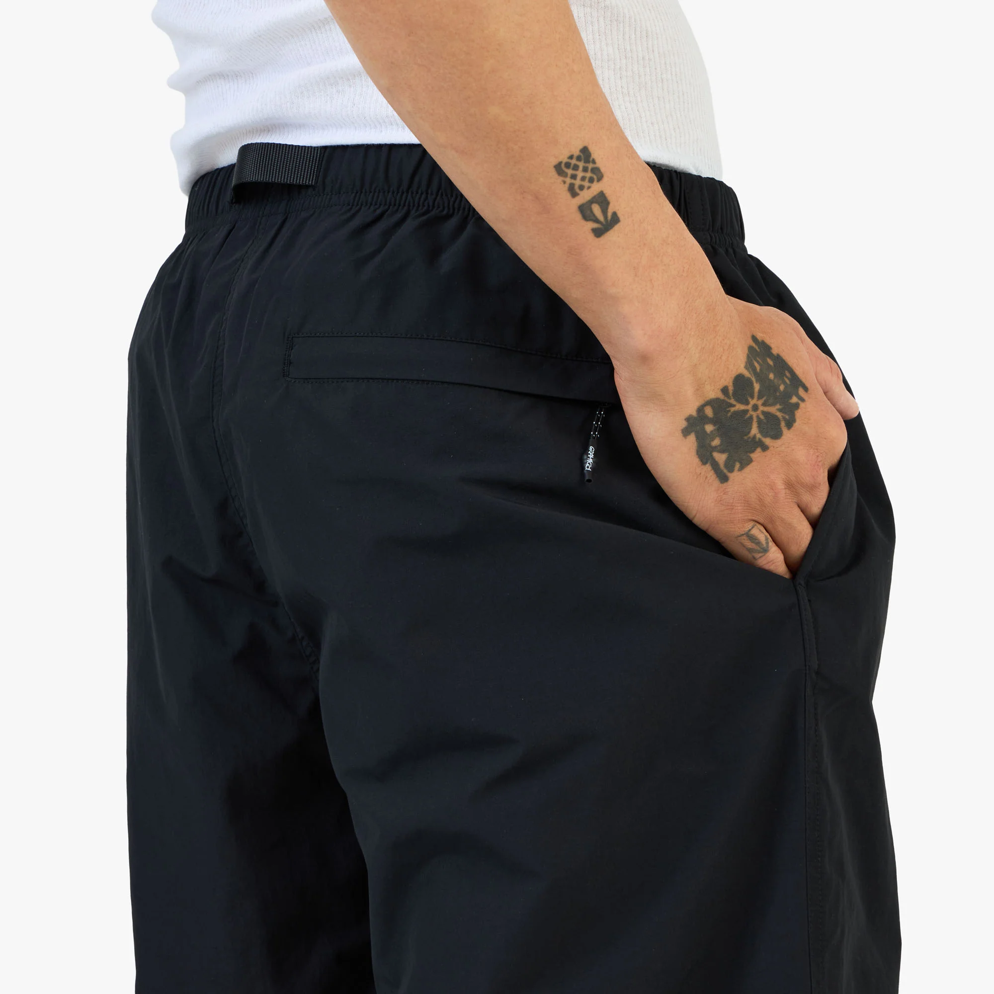 Gramicci Guide Short / Black - Image 4