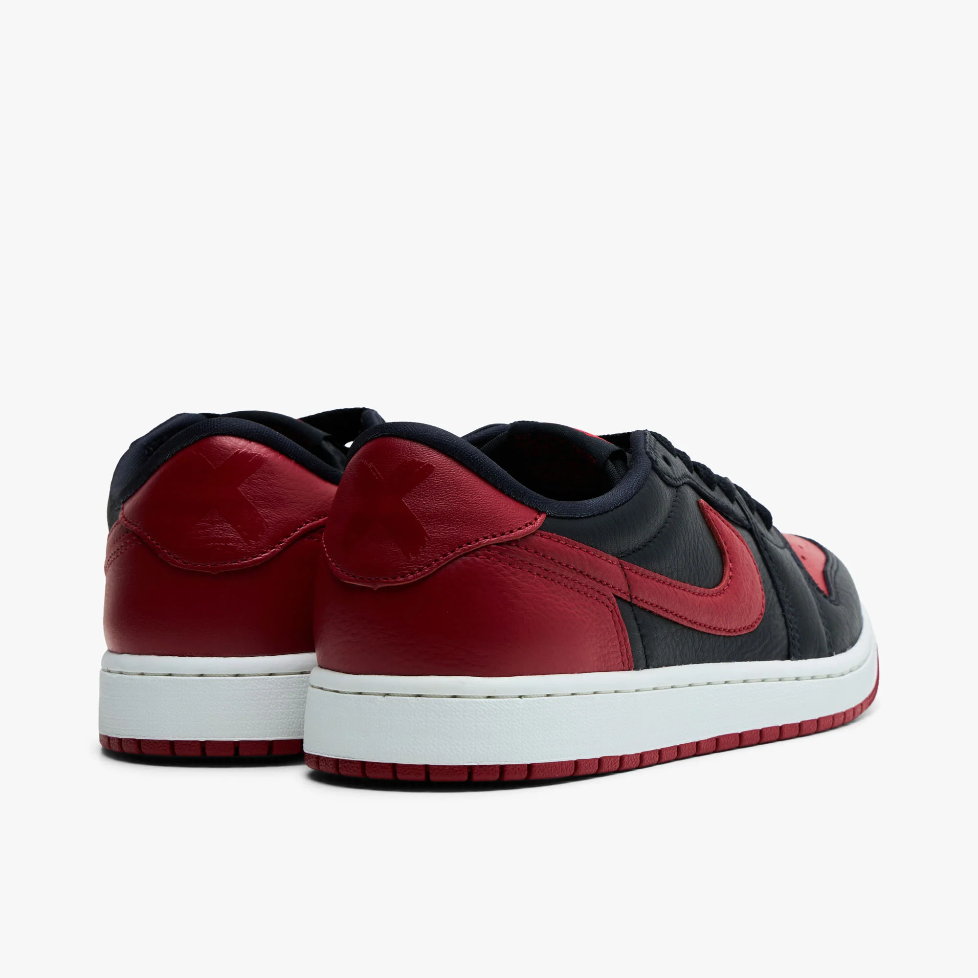 Jordan 1 Retro Low OG Black / Black - Varsity Red - Image 3