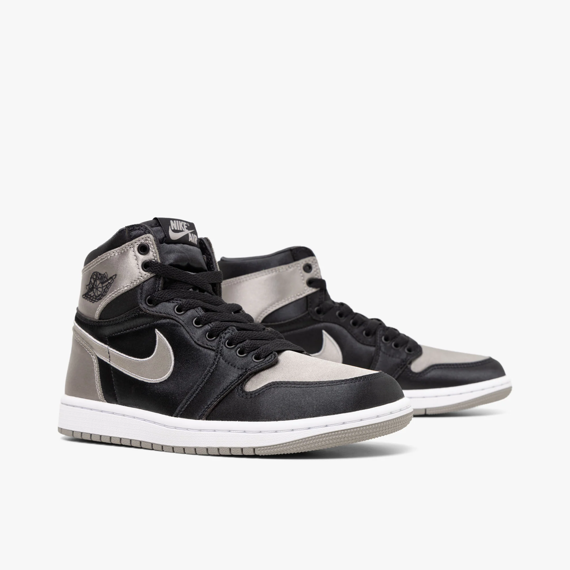 Jordan Women's 1 Retro High OG Black / Medium Grey - White - Image 3