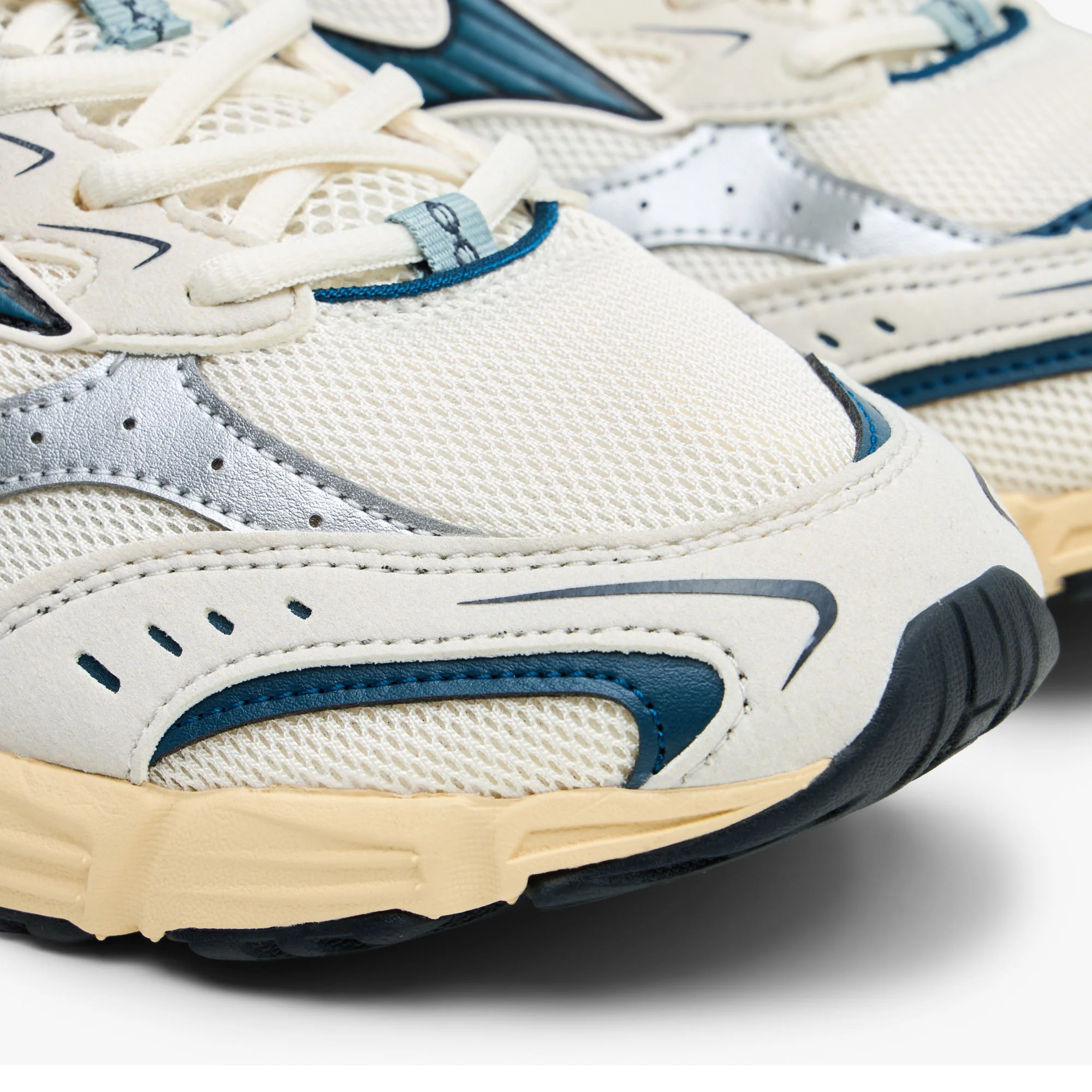 Mizuno MXR Casual Pristine / Sailor Blue - Silver Birch - Image 5