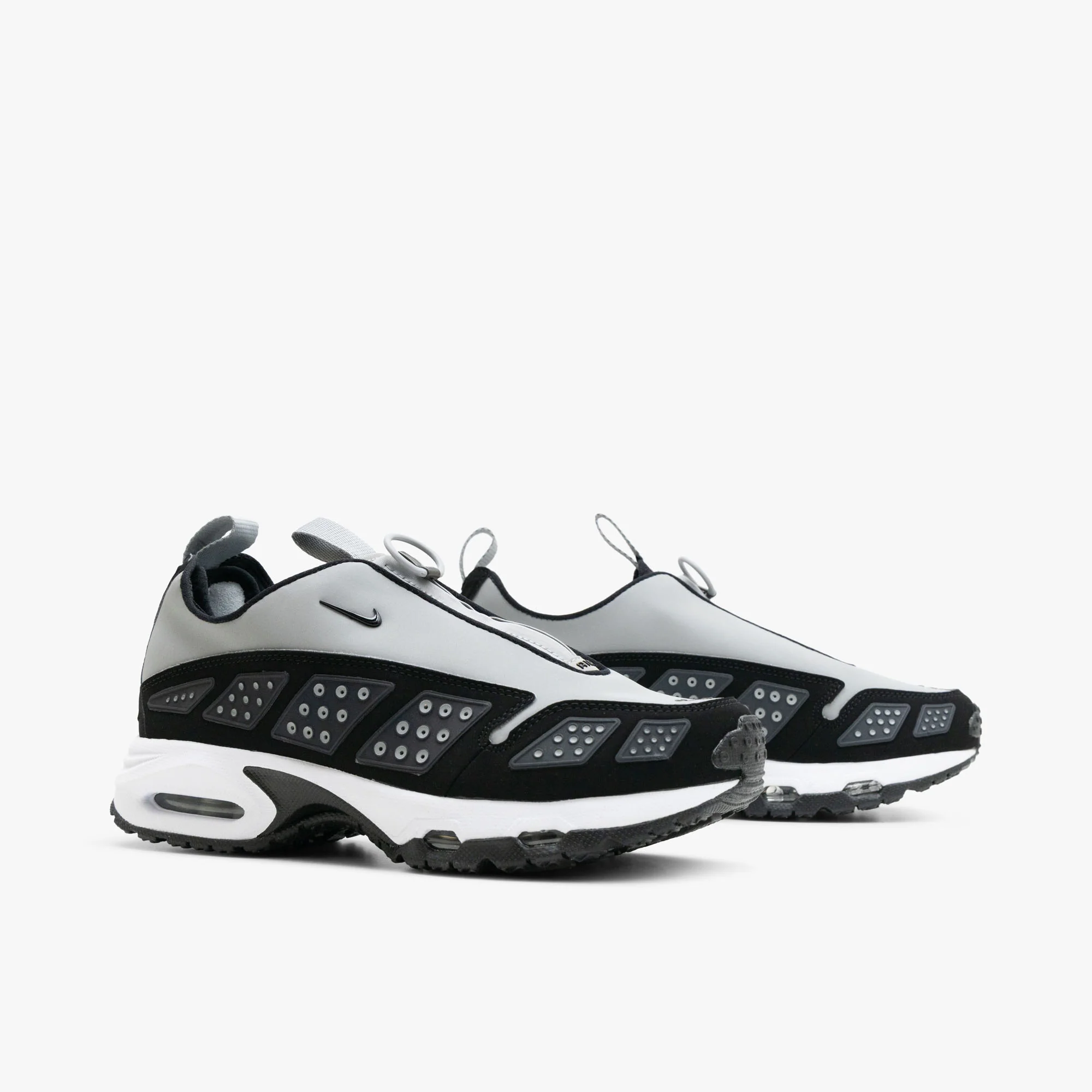 Nike Women's Air Max SNDR Silver / Black - White - Image 3
