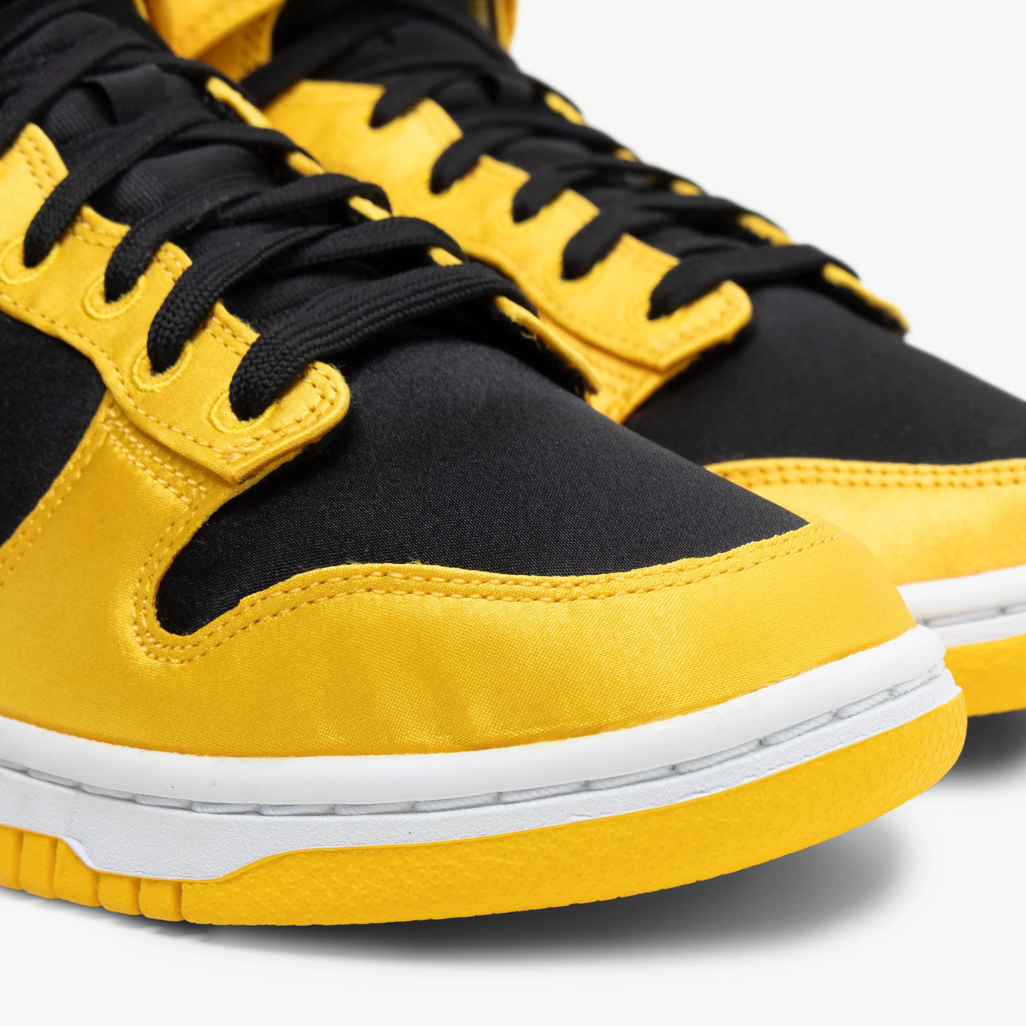Nike Women's Dunk High Twist Black / Varsity Maize - White - Image 6