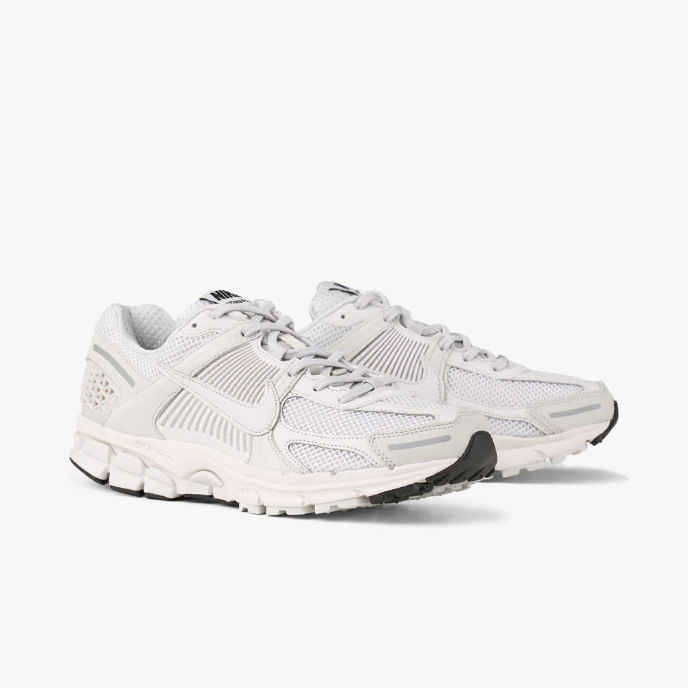 Nike Zoom Vomero 5 SP / Vast Grey - Image 2