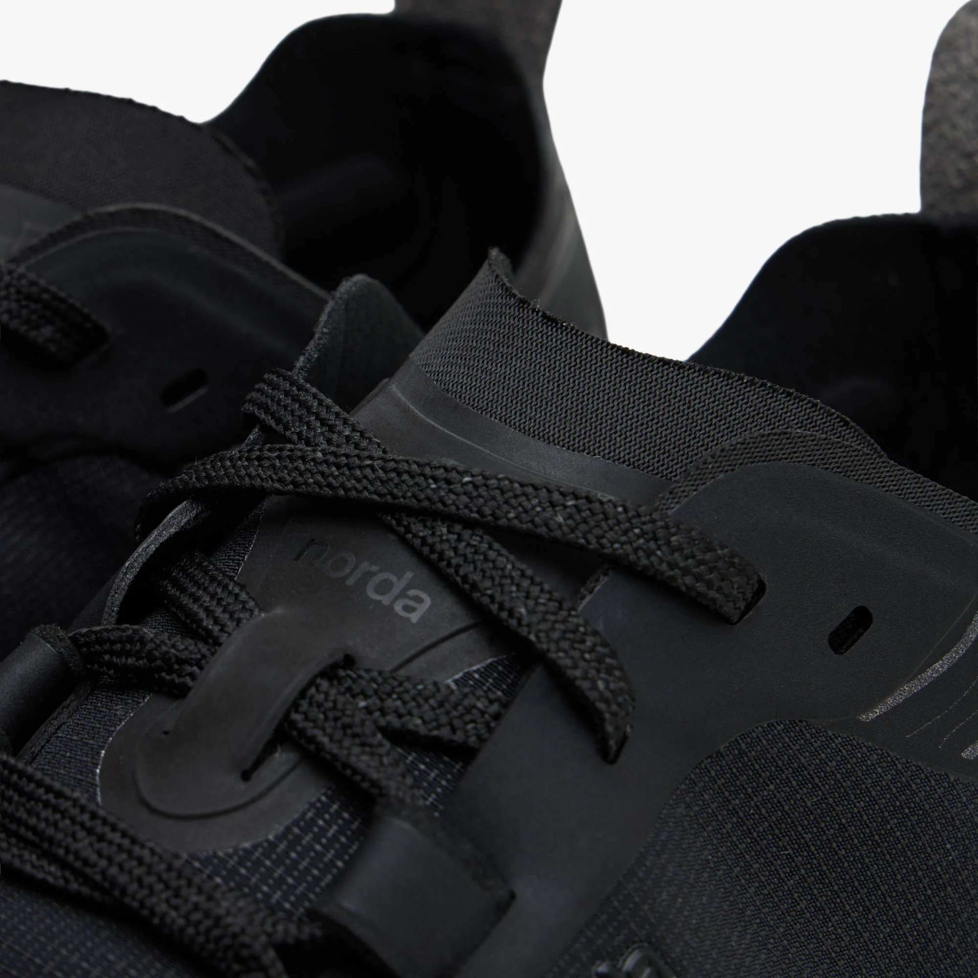 norda 001A / Black - Image 6