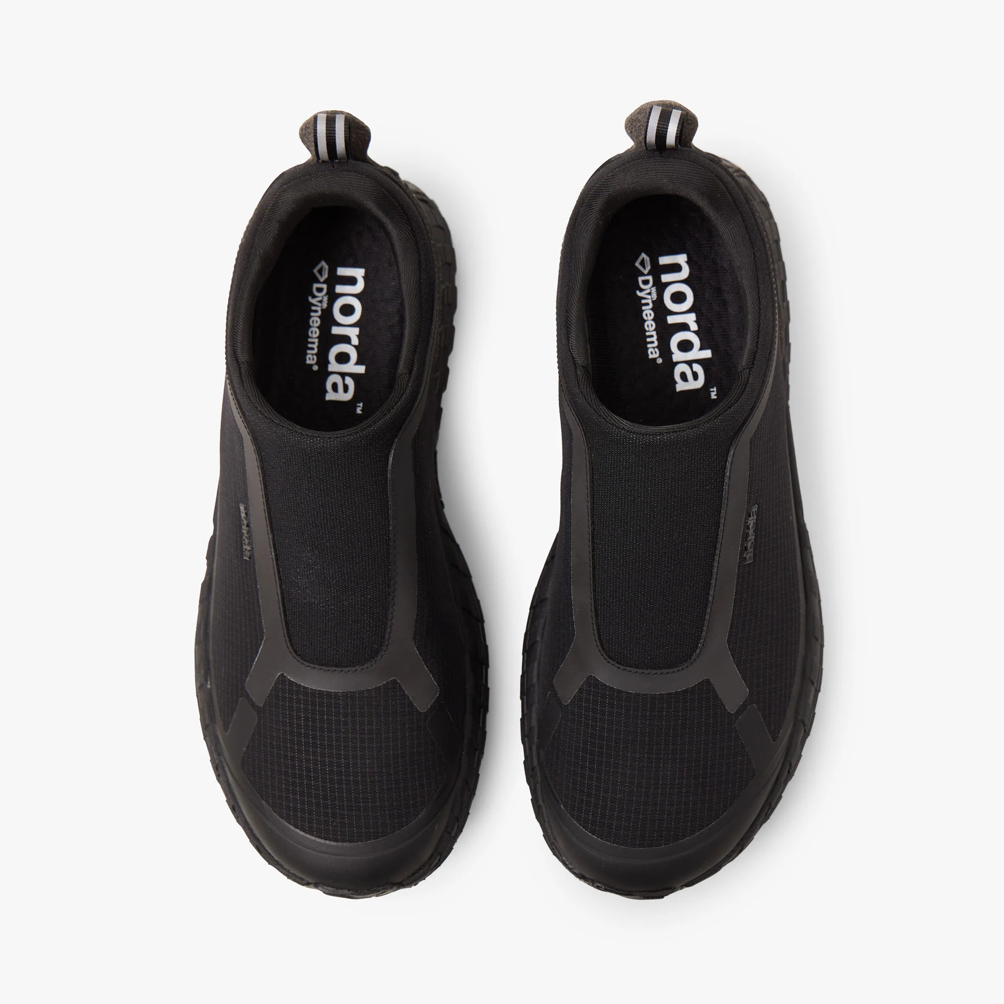 norda 003 / Pitch Black - Image 5