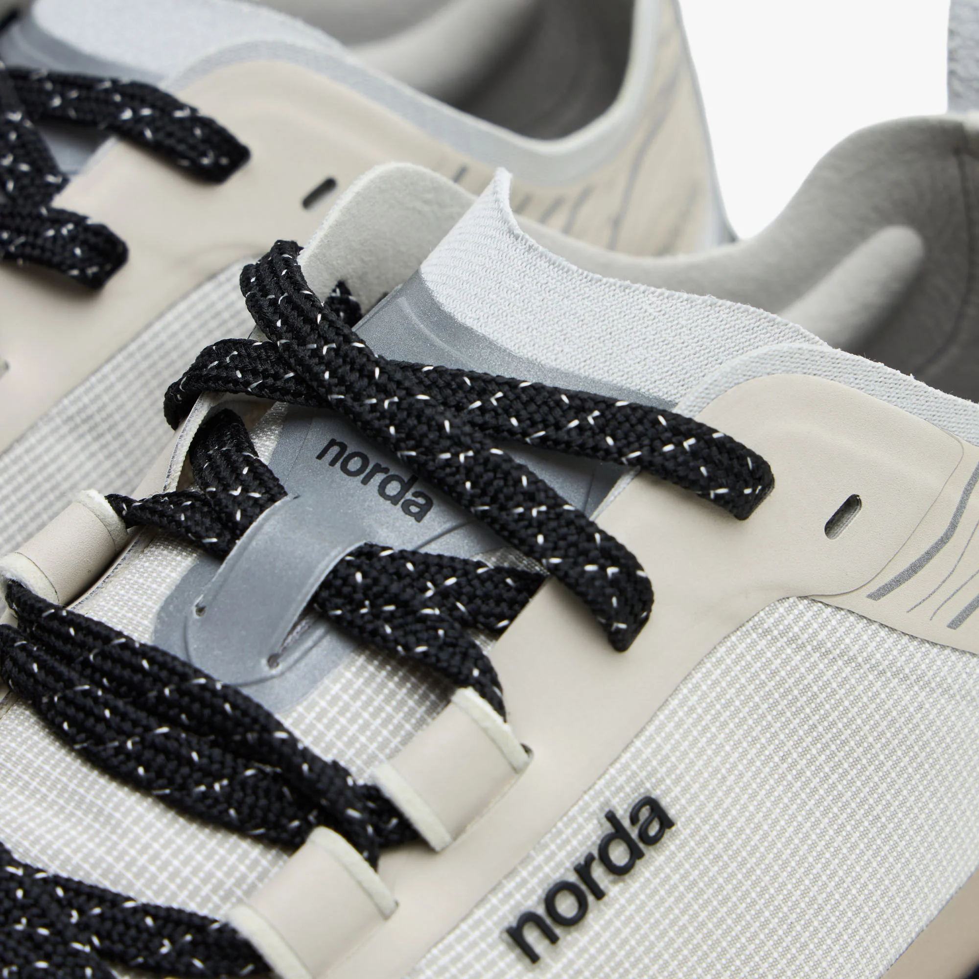 norda Women's 001A / Cinder - Image 6