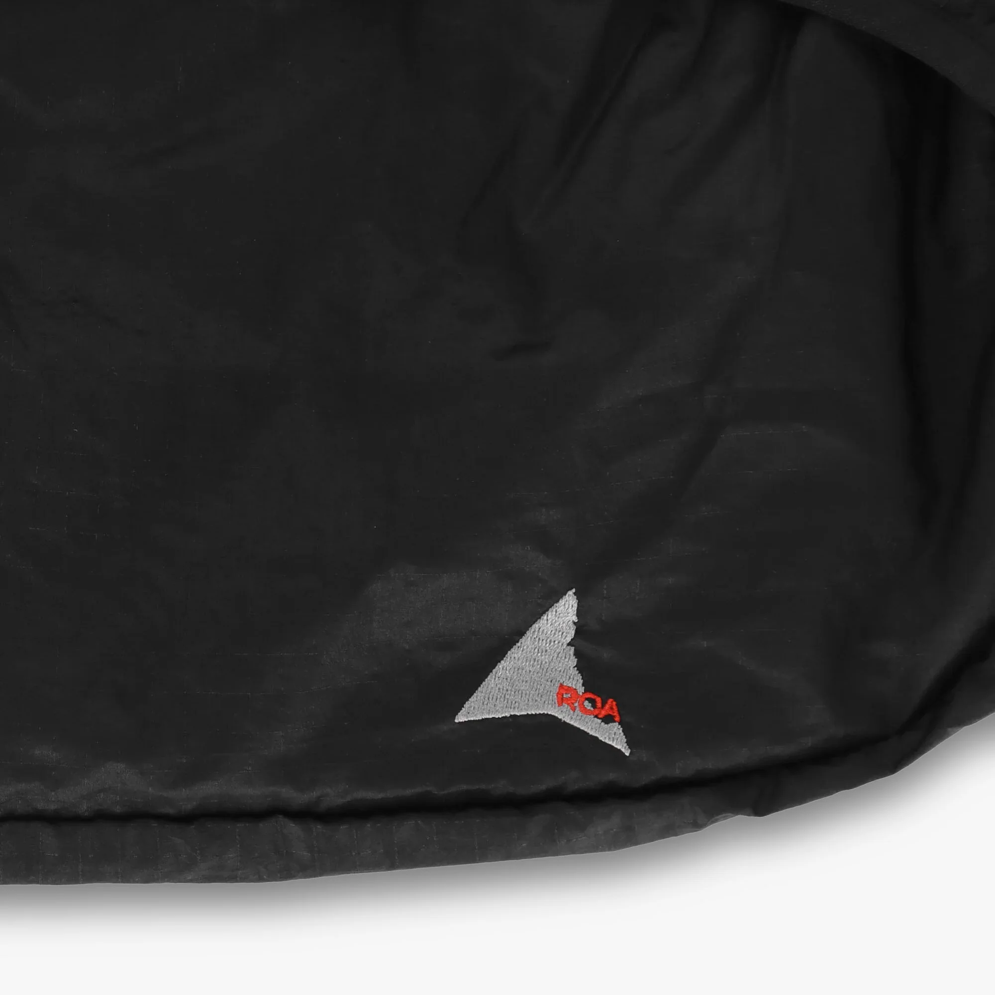 ROA LAKI Packable Knot Bag / Black - Image 6