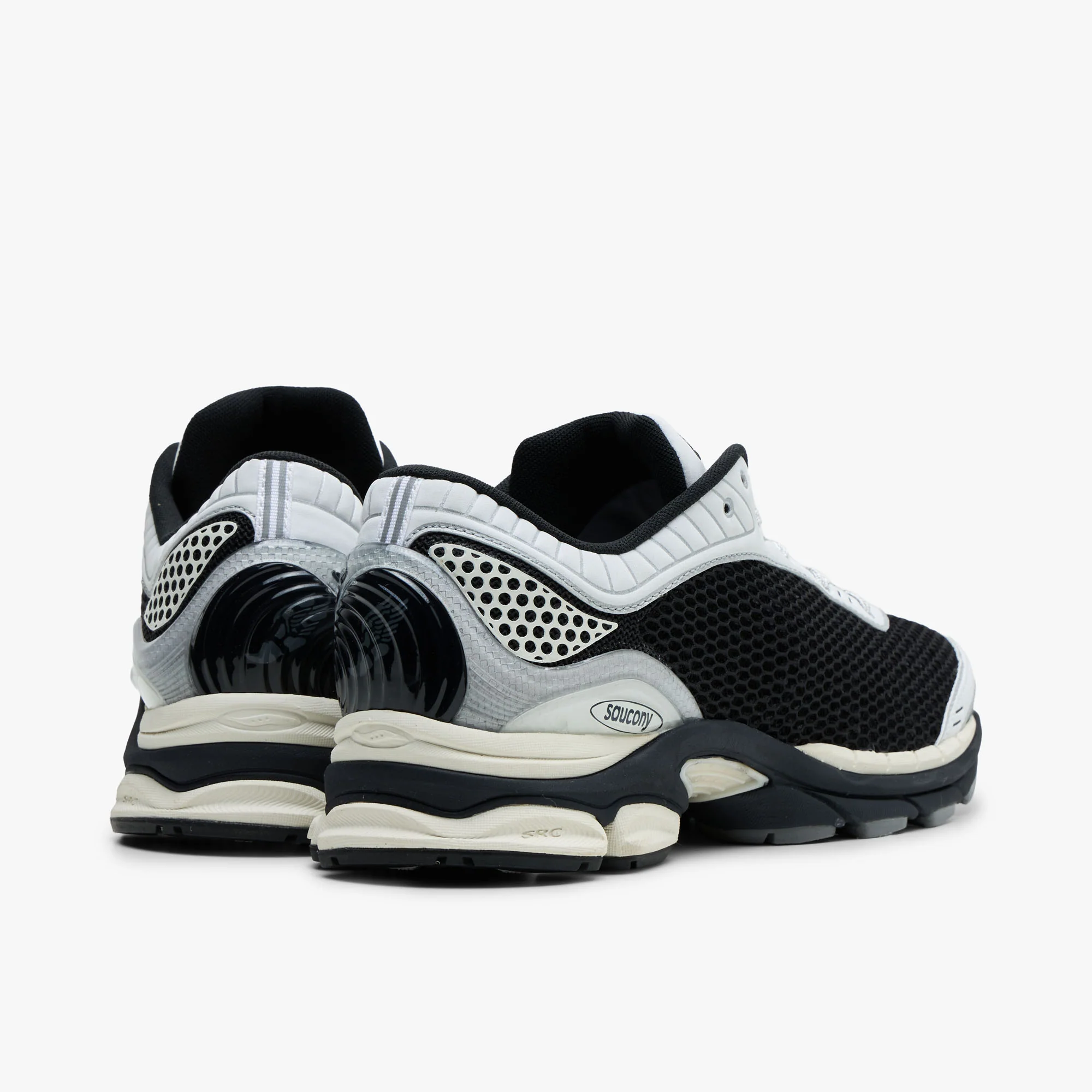 Saucony ProGrid Paramount Black / White - Image 4