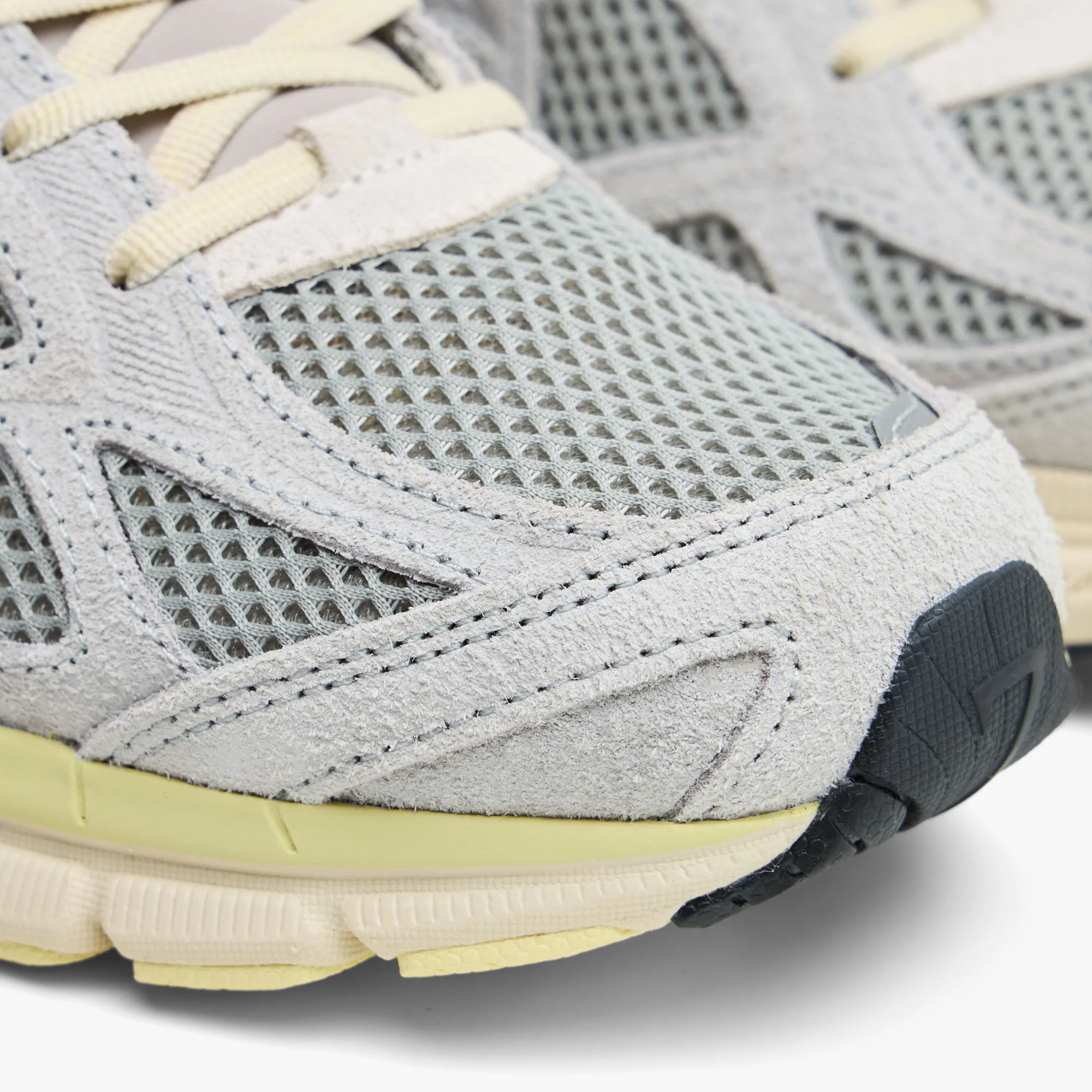 Saucony x 3sixteen Guide v7.3 / Graphite - Image 5