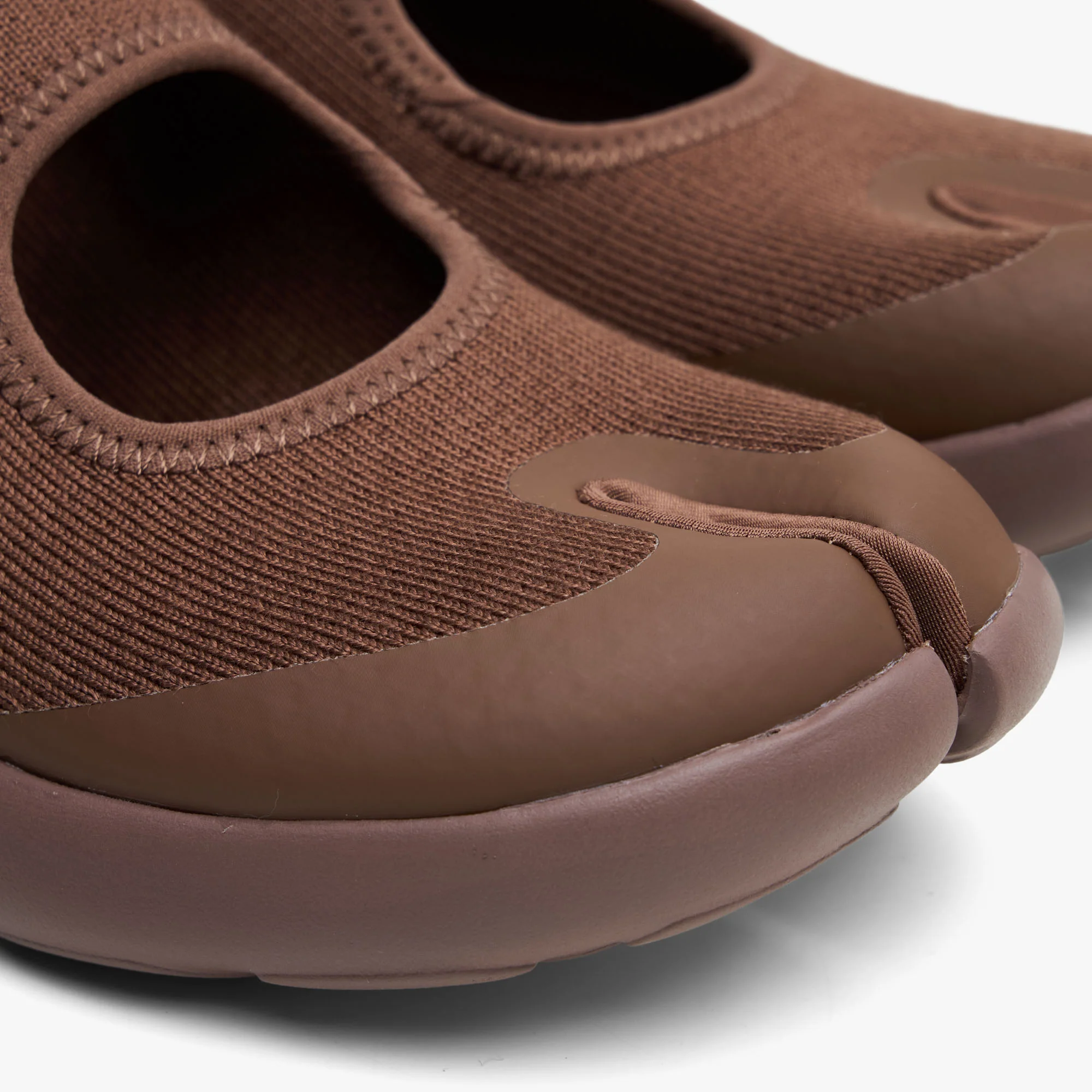 Tabi Sandal Chocolate - Image 6
