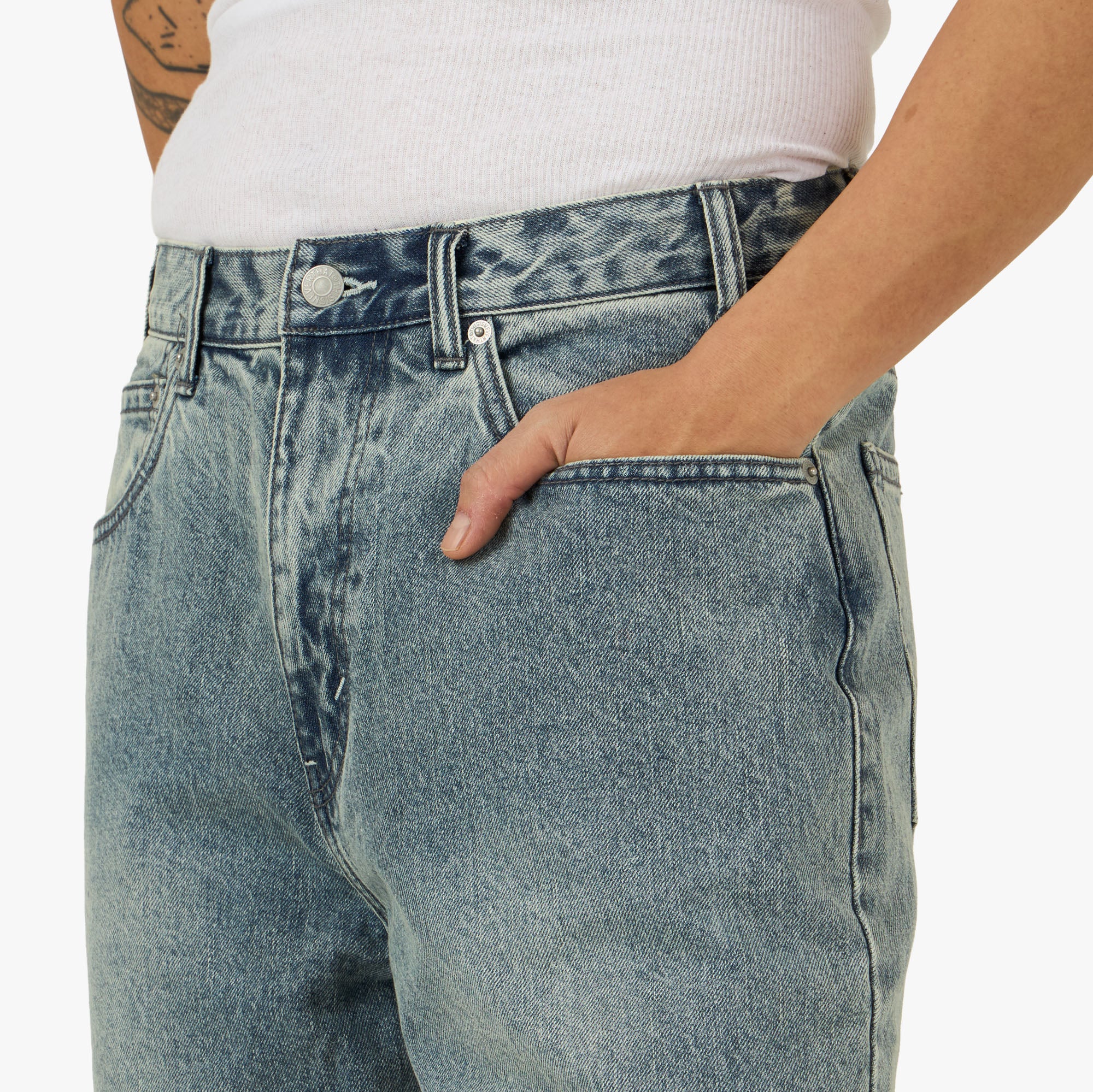 thisisneverthat Relaxed Jeans Washed Blue - Image 4