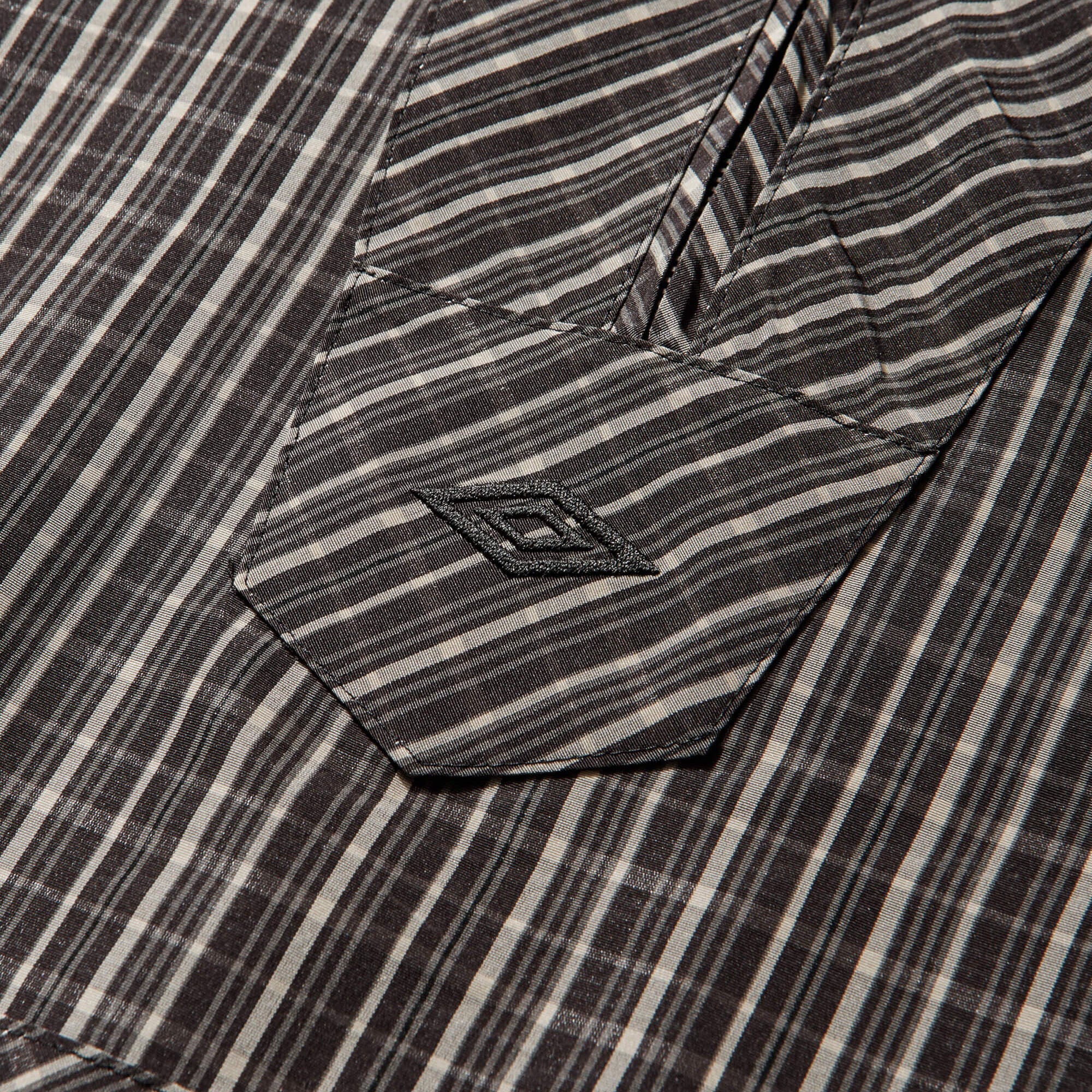 Umbro Checked Masked Anorak Beige / Dark Brown - Image 12