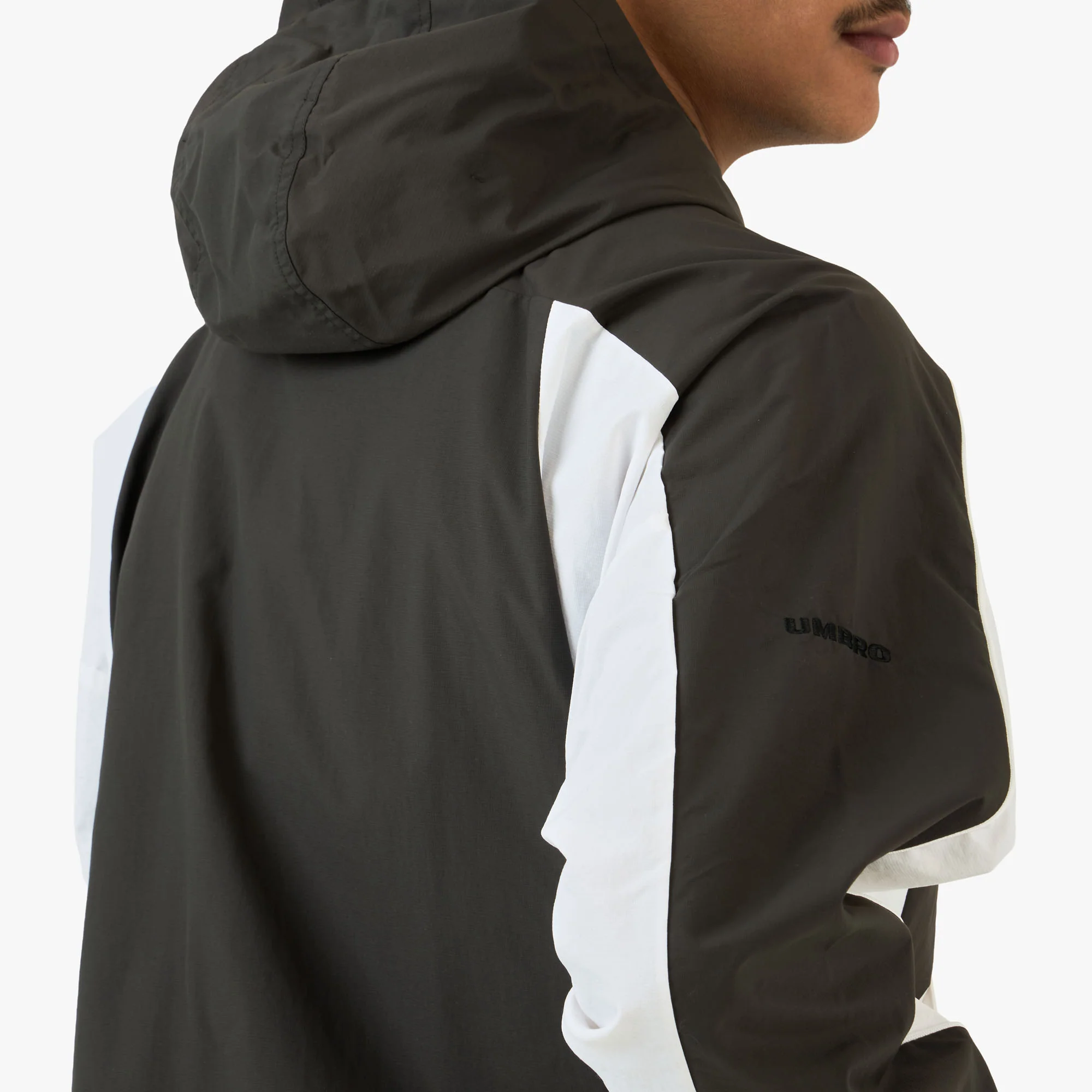 Umbro Guarding Masked Tracksuit White / Dark Olive - Image 5