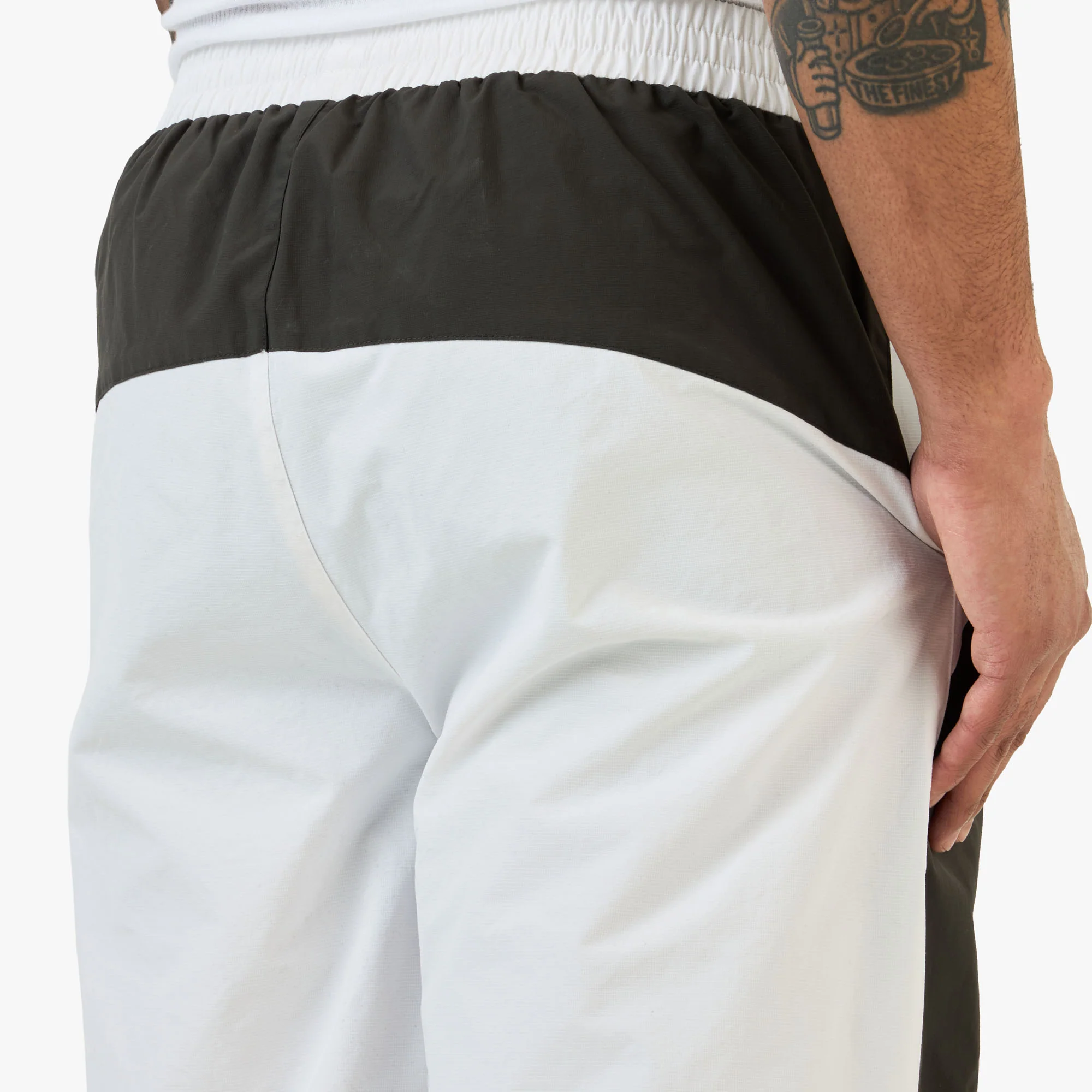 Umbro Guarding Tracksuit Pants White / Dark Olive - Image 5