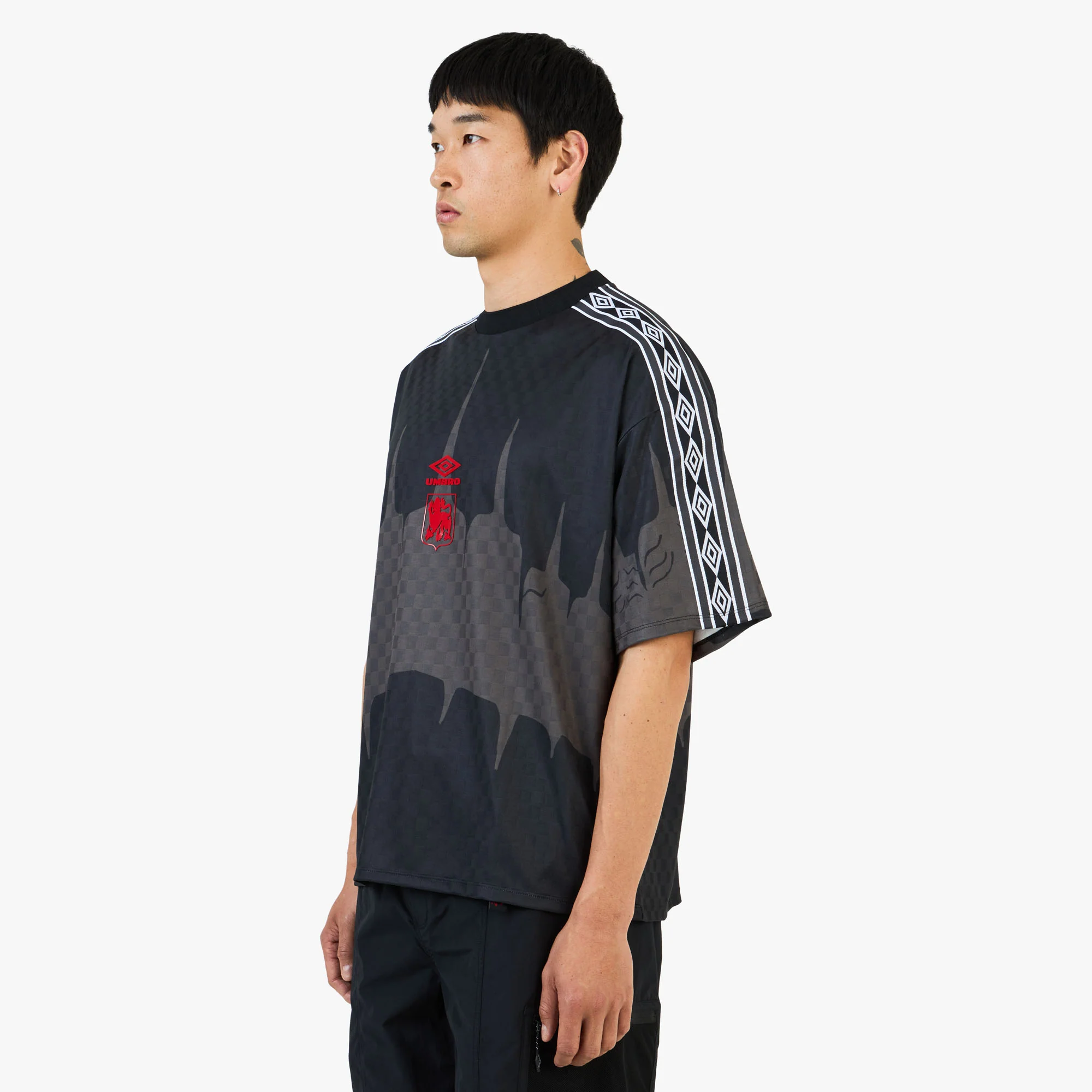 Umbro History Tape Kit T-Shirt Black / Red - Anthracite - Image 2
