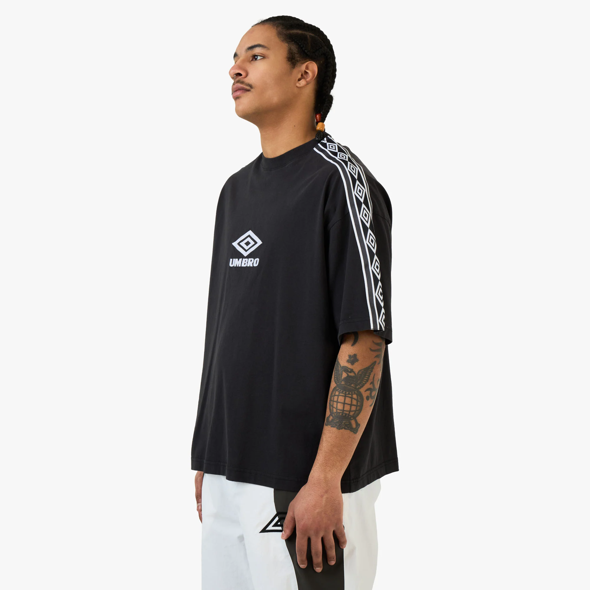 Umbro Offence Defence Tape T-Shirt / Washed Black - Image 2