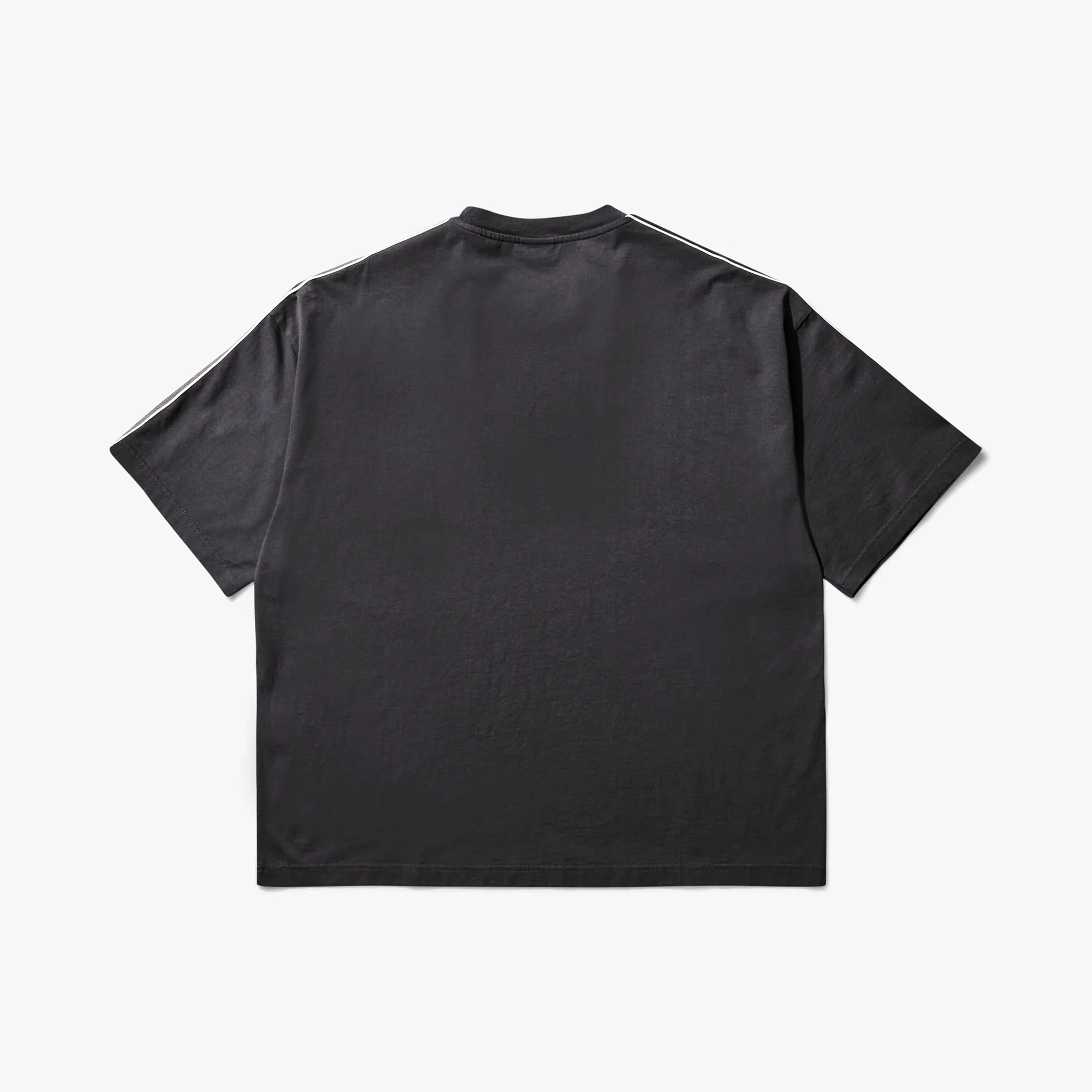 Umbro Offence Defence Tape T-Shirt / Washed Black - Image 8