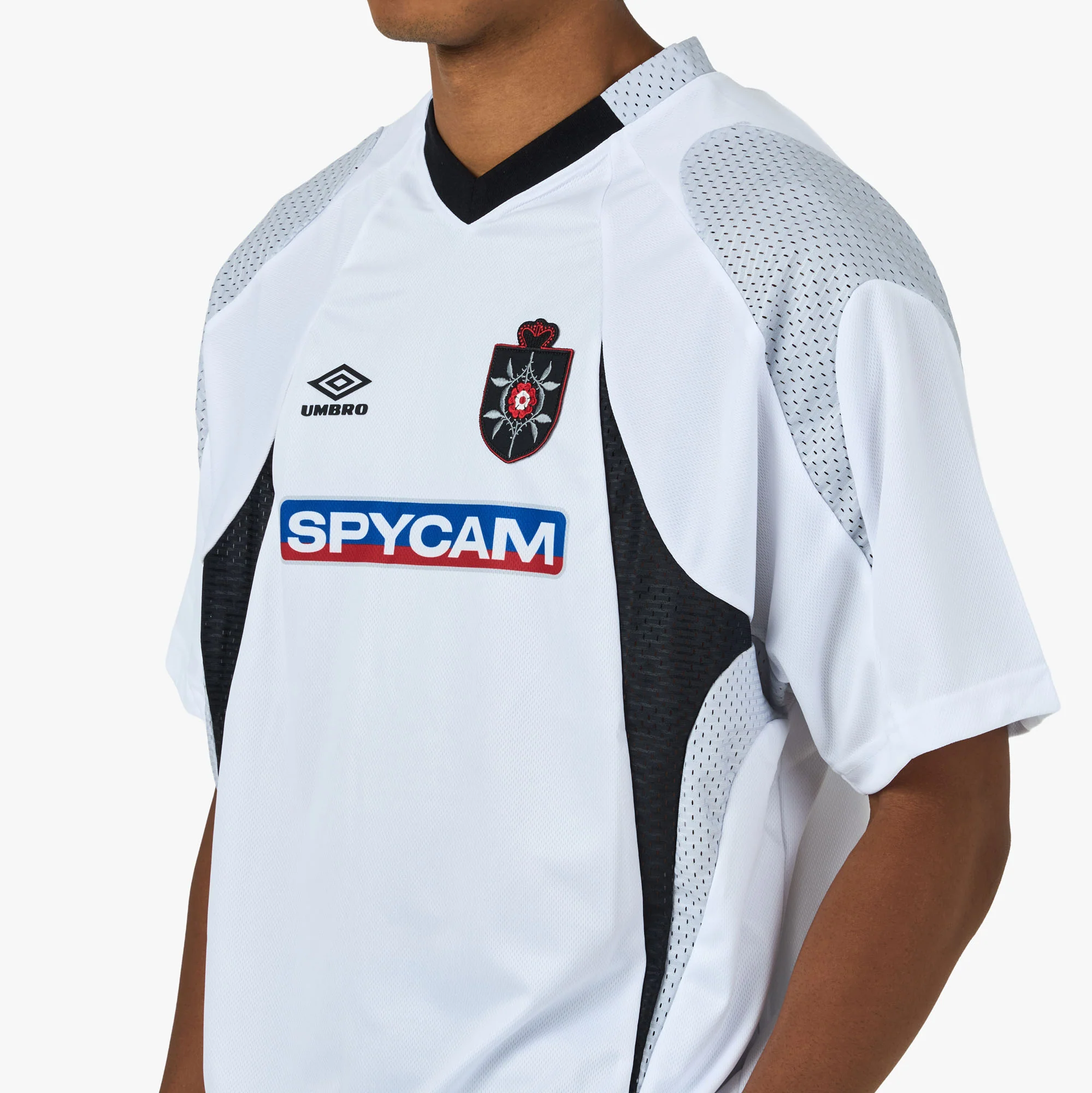 Umbro Training 08/10 T-Shirt White - Image 4
