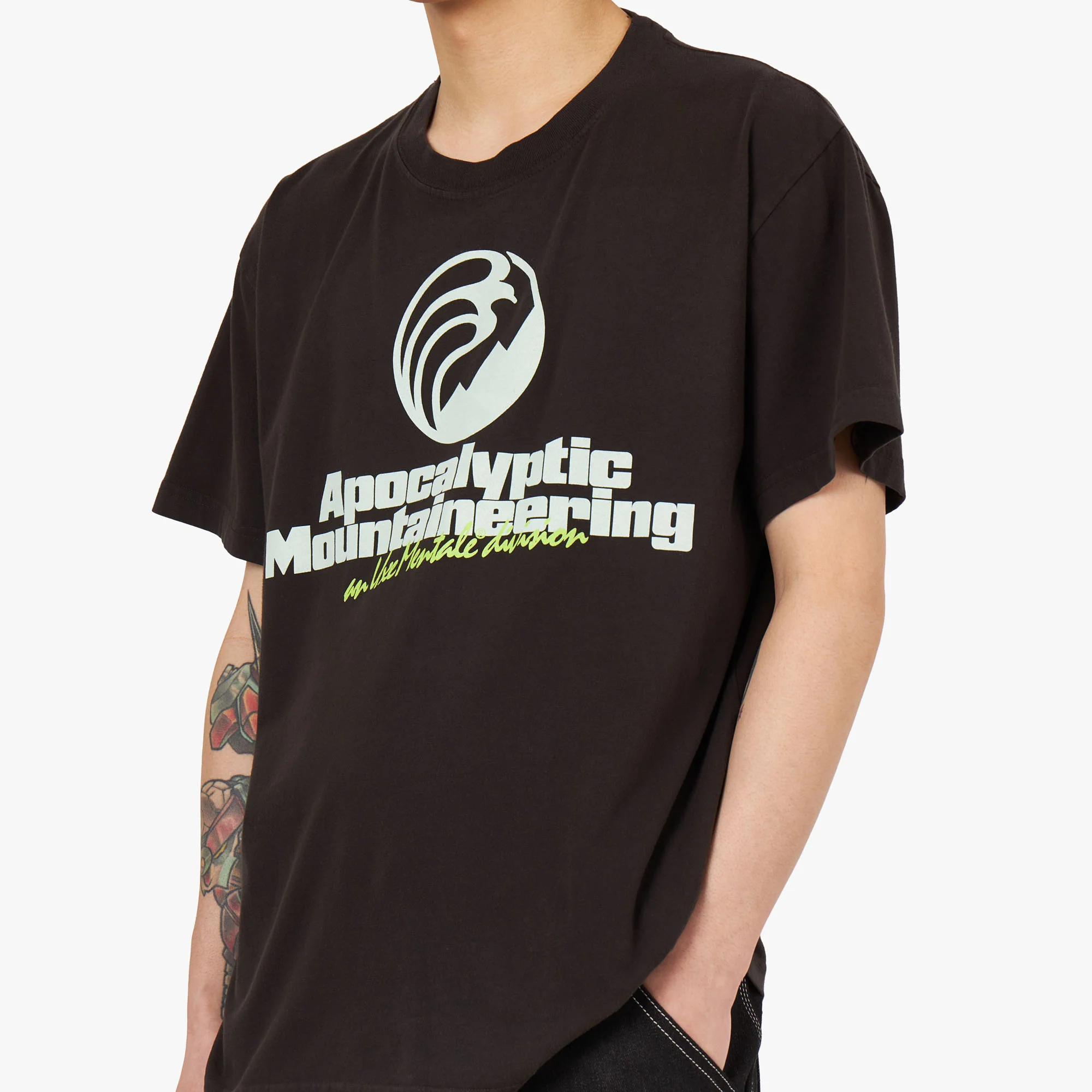 UXE Mentale Apocalyptic Mountaineering T-shirt / Black - Image 4